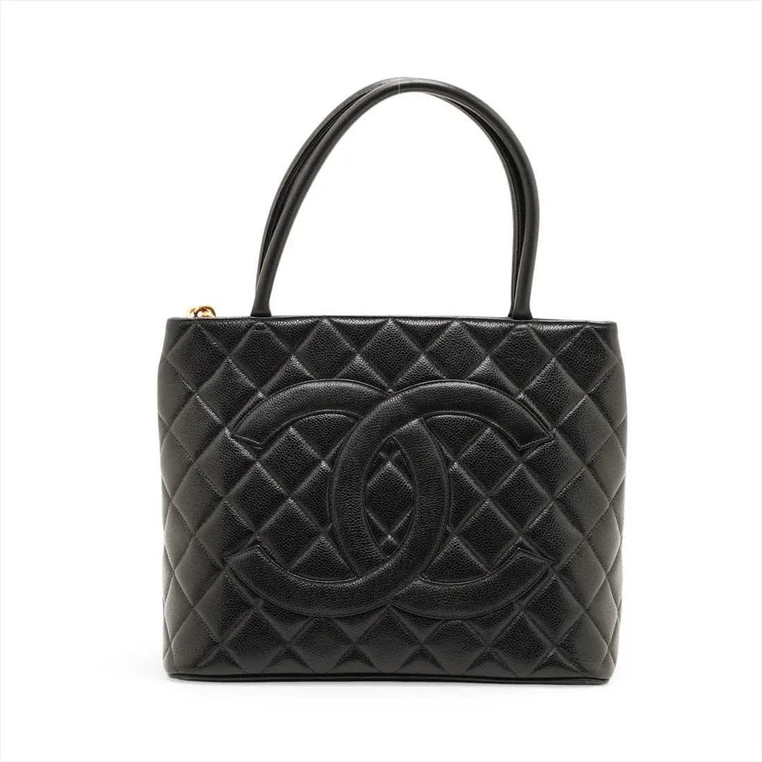 CHANEL RE-RELEASE CAVIAR SKIN TOTE BAG: Chanel Re-release Caviar Skin Tote bag Brand: Chanel Type/Style: Tote Material: Caviar Skin Color: Black Size: Height:9.4inchLength:11.8inchDepth:6.1inch Accessories: None Accessories Noti