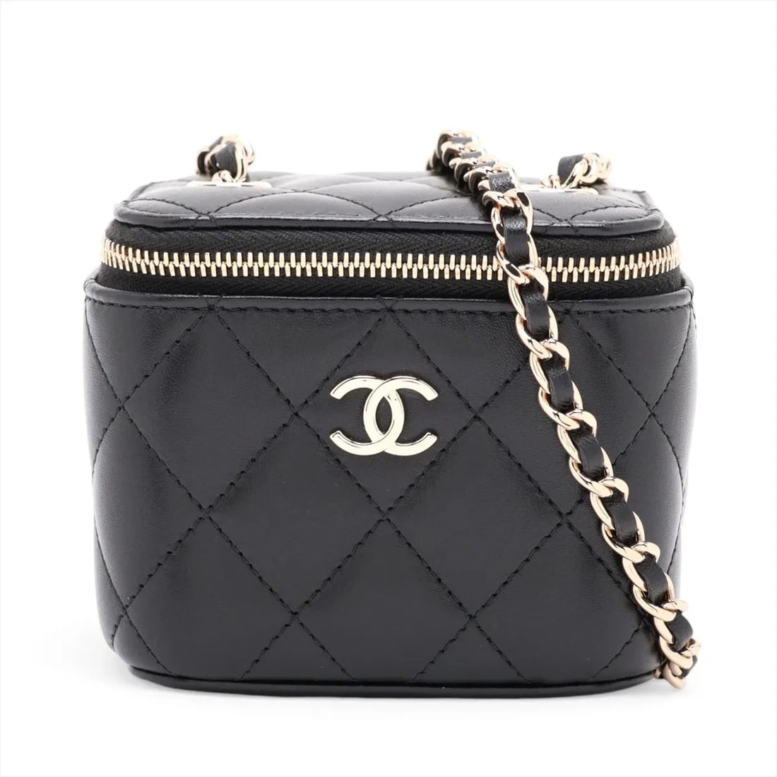 CHANEL MATELASSE LAMBSKIN CHAIN SHOULDER BAG: Chanel Matelasse Lambskin Chain Shoulder Bag Brand: Chanel Type/Style: Shoulder Bag Material: Lambskin Color: Black Size: Height:3.3inchLength:3.9inchDepth:2.8inch Accessories: None Access