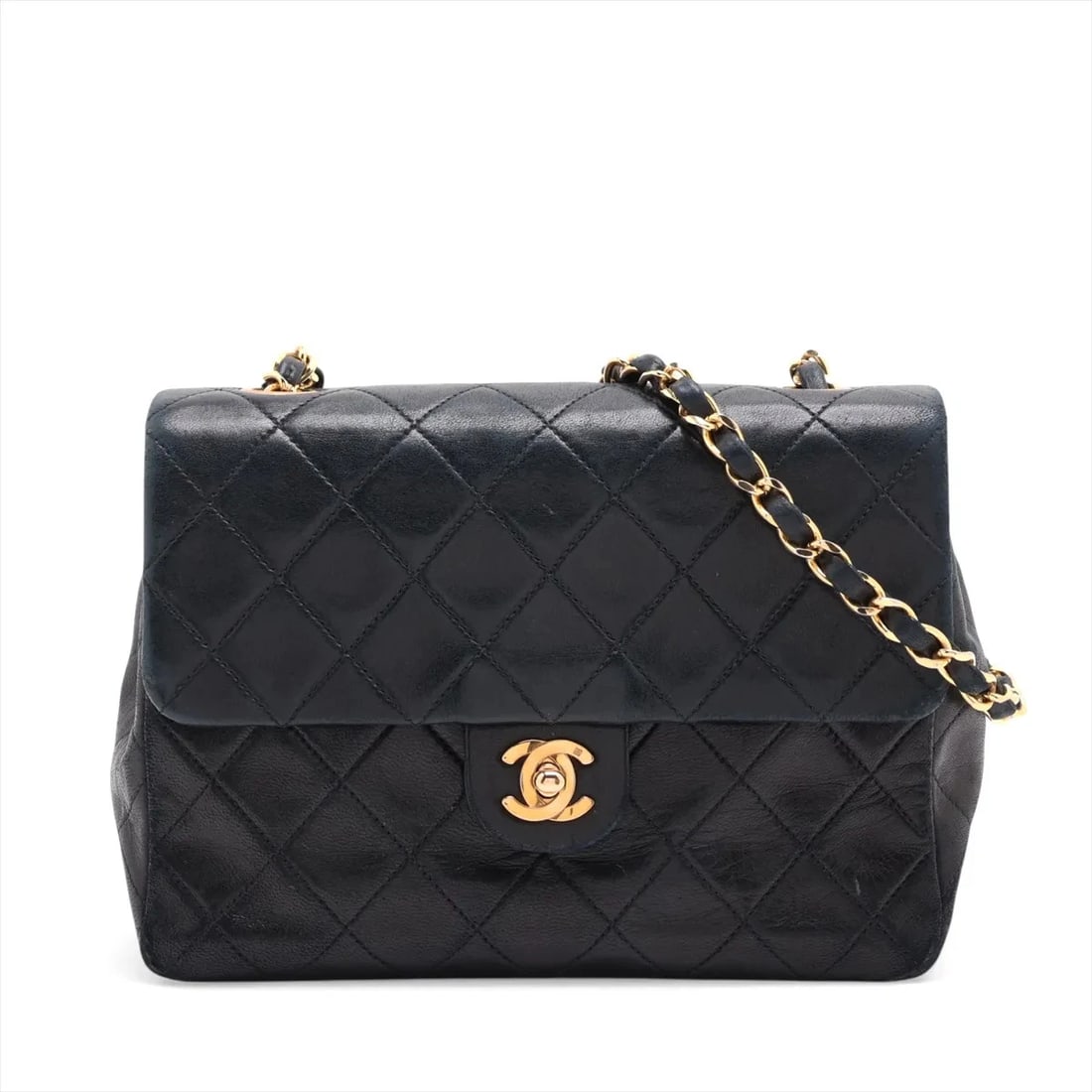 CHANEL MINI MATELASSE 20 LAMBSKIN SINGLE FLAP CHAIN BAG: Chanel Mini Matelasse 20 Lambskin Single Flap Chain Bag Brand: Chanel Type/Style: Shoulder Bag Material: Lambskin Color: Black Size: Height:5.9inchLength:7.9inchDepth:2.4inch Accessories: None