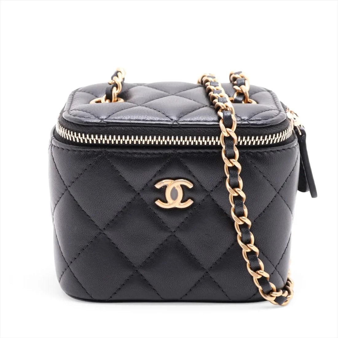 CHANEL MATELASSE LAMBSKIN CHAIN SHOULDER BAG: Chanel Matelasse Lambskin Chain Shoulder Bag Brand: Chanel Type/Style: Shoulder Bag Material: Lambskin Color: Black Size: Height:3.3inchLength:3.9inchDepth:2.8inch Accessories: None Access