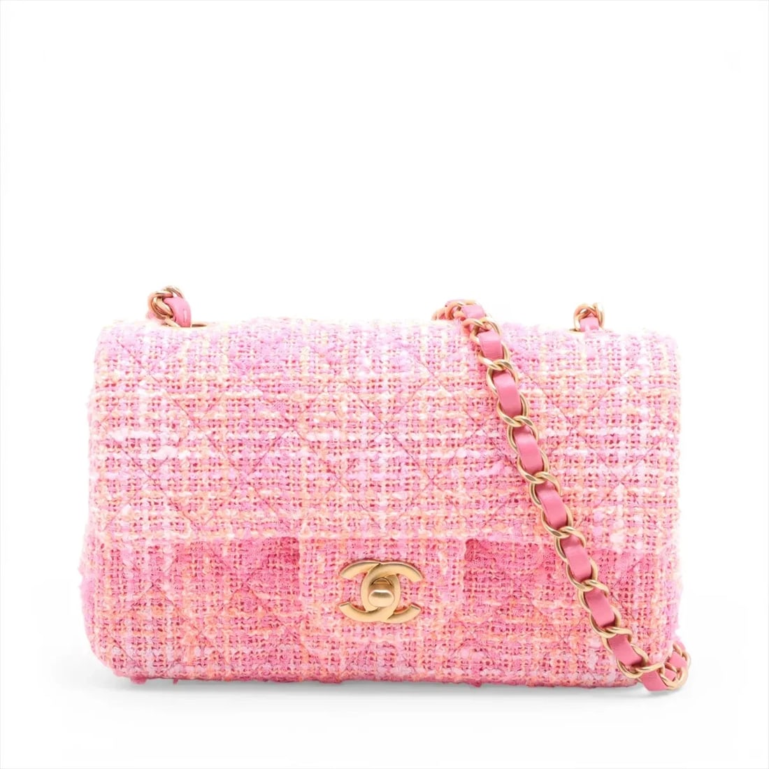 CHANEL MINI MATELASSE 20 TWEED X LEATHER SINGLE FLAP CHAIN BAG: Chanel Mini Matelasse 20 Tweed x Leather Single Flap Chain Bag Brand: Chanel Type/Style: Shoulder Bag Material: Tweed x Leather Color: Pink Size: Height:4.9inchLength:7.9inchDepth:2.8inch Accessor