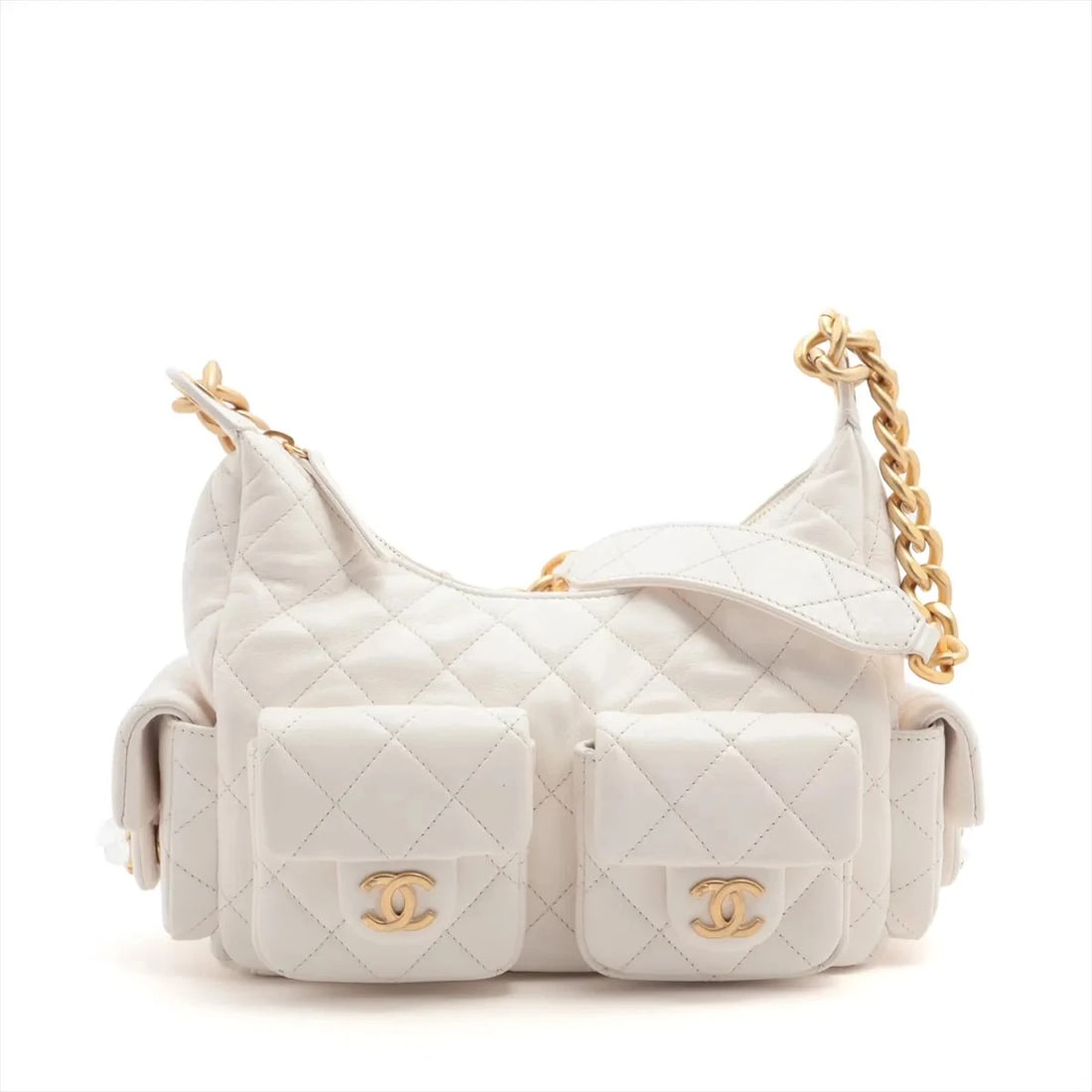 CHANEL LARGE HOBO SHINY LAMBSKIN CHAIN SHOULDER BAG: Chanel Large Hobo shiny lambskin Chain Shoulder Bag Brand: Chanel Type/Style: Shoulder Bag Material: shiny lambskin Color: White Size: Height:7.5inchLength:9.1inchDepth:3.5inch Accessories: None <