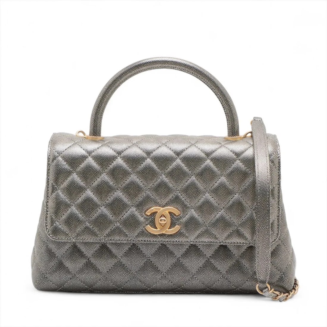 CHANEL COCO HANDLE 29 S CAVIAR SKIN 2 WAY HANDBAG: Chanel Coco handle 29 S Caviar Skin 2 Way Handbag Brand: Chanel Type/Style: Top Handle Bag Material: Caviar Skin Color: Silver Size: Height:6.9inchLength:11.0inchDepth:4.3inch Accessories: None