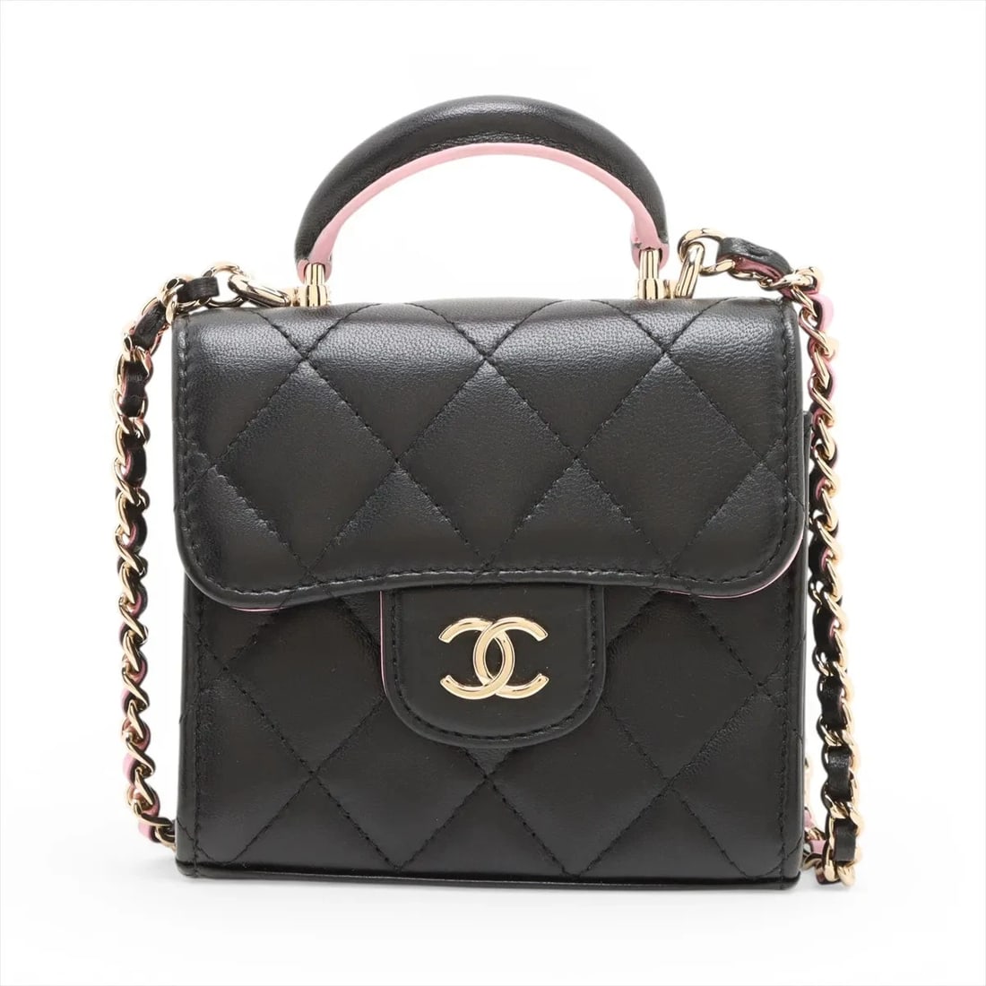 CHANEL MATELASSE LAMBSKIN 2 WAY SHOULDER BAG: Chanel Matelasse Lambskin 2 Way Shoulder Bag Brand: Chanel Type/Style: Shoulder Bag Material: Lambskin Color: Black x pink Size: Height:4.1inchLength:4.3inchDepth:1.8inch Accessories: None