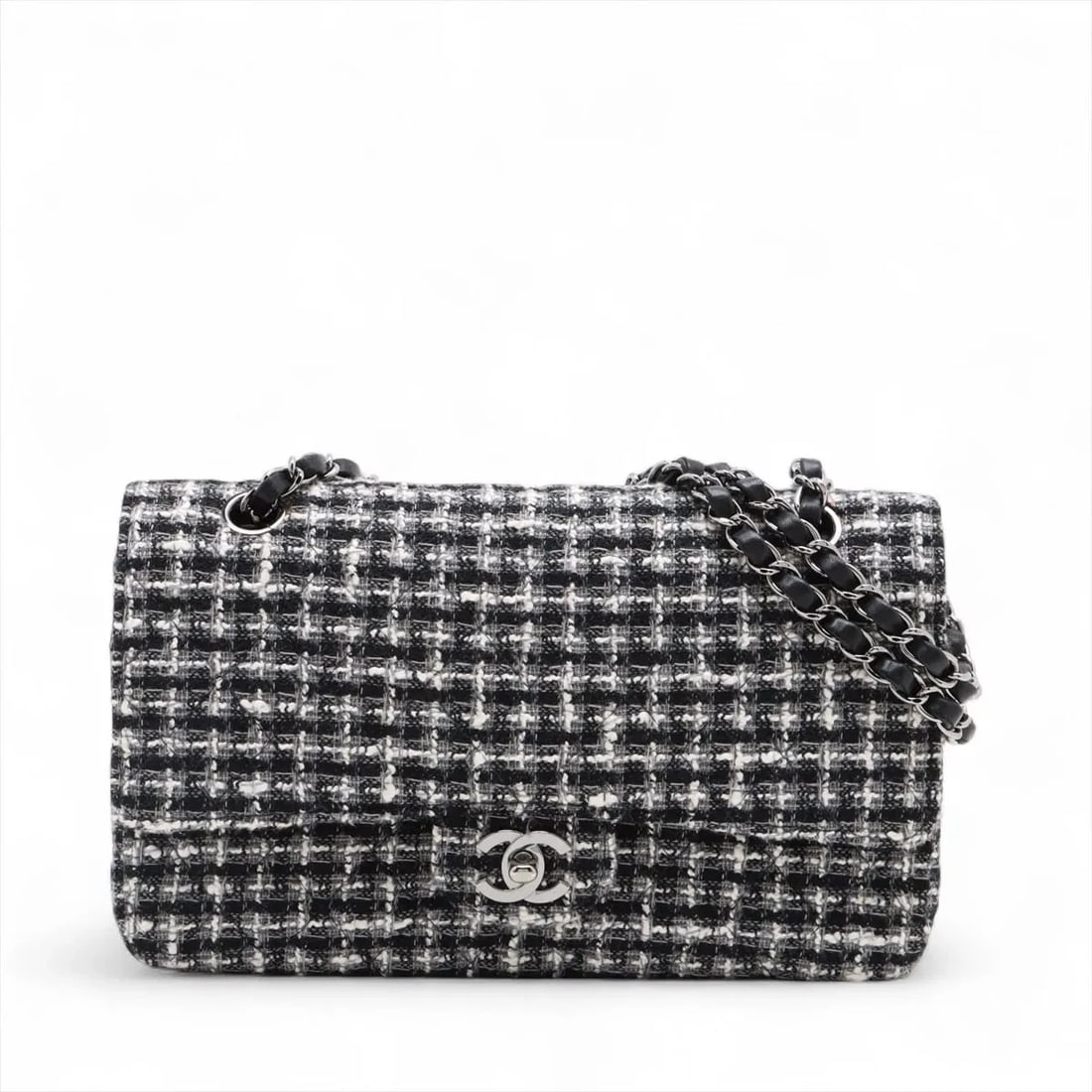 CHANEL MATELASSE 25 TWEED DOUBLE FLAP DOUBLE CHAIN BAG: Chanel Matelasse 25 Tweed Double Flap Double Chain Bag Brand: Chanel Type/Style: Shoulder Bag Material: Tweed Color: Black ? White Size: Height:5.9inchLength:9.8inchDepth:2.6inch Accessories: None