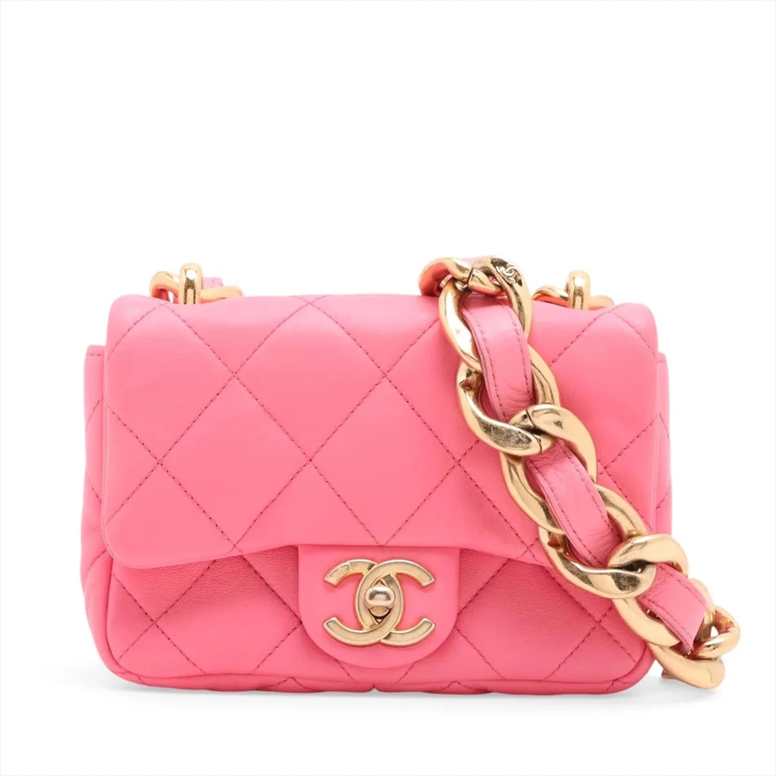 CHANEL MATELASSE LAMBSKIN CHAIN SHOULDER BAG: Chanel Matelasse Lambskin Chain Shoulder Bag Brand: Chanel Type/Style: Shoulder Bag Material: Lambskin Color: Pink Size: Height:4.5inchLength:6.5inchDepth:1.6inch Accessories: None Accesso