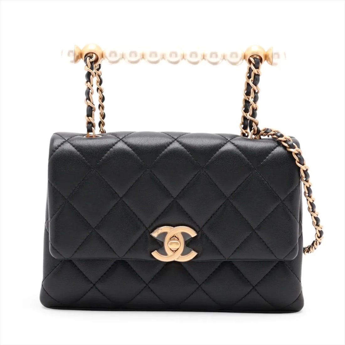 CHANEL MINI MATELASSE LAMBSKIN SINGLE FLAP SINGLE CHAIN BAG: Chanel Mini Matelasse Lambskin Single Flap Single Chain Bag Brand: Chanel Type/Style: Shoulder Bag Material: Lambskin Color: Black Size: Height:5.1inchLength:7.7inchDepth:2.4inch Accessories: None