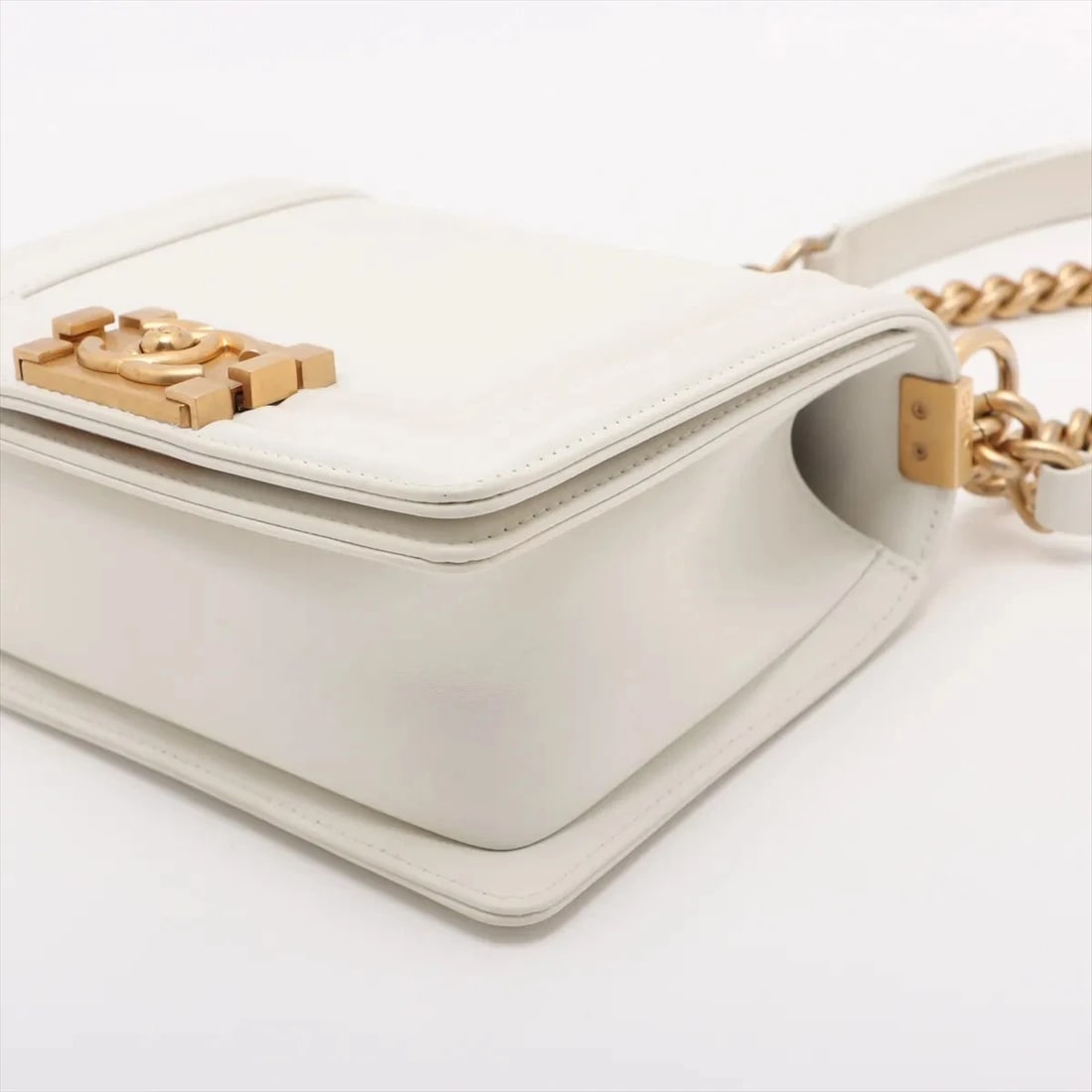 CHANEL BOY LAMBSKIN CHAIN SHOULDER BAG - 3
