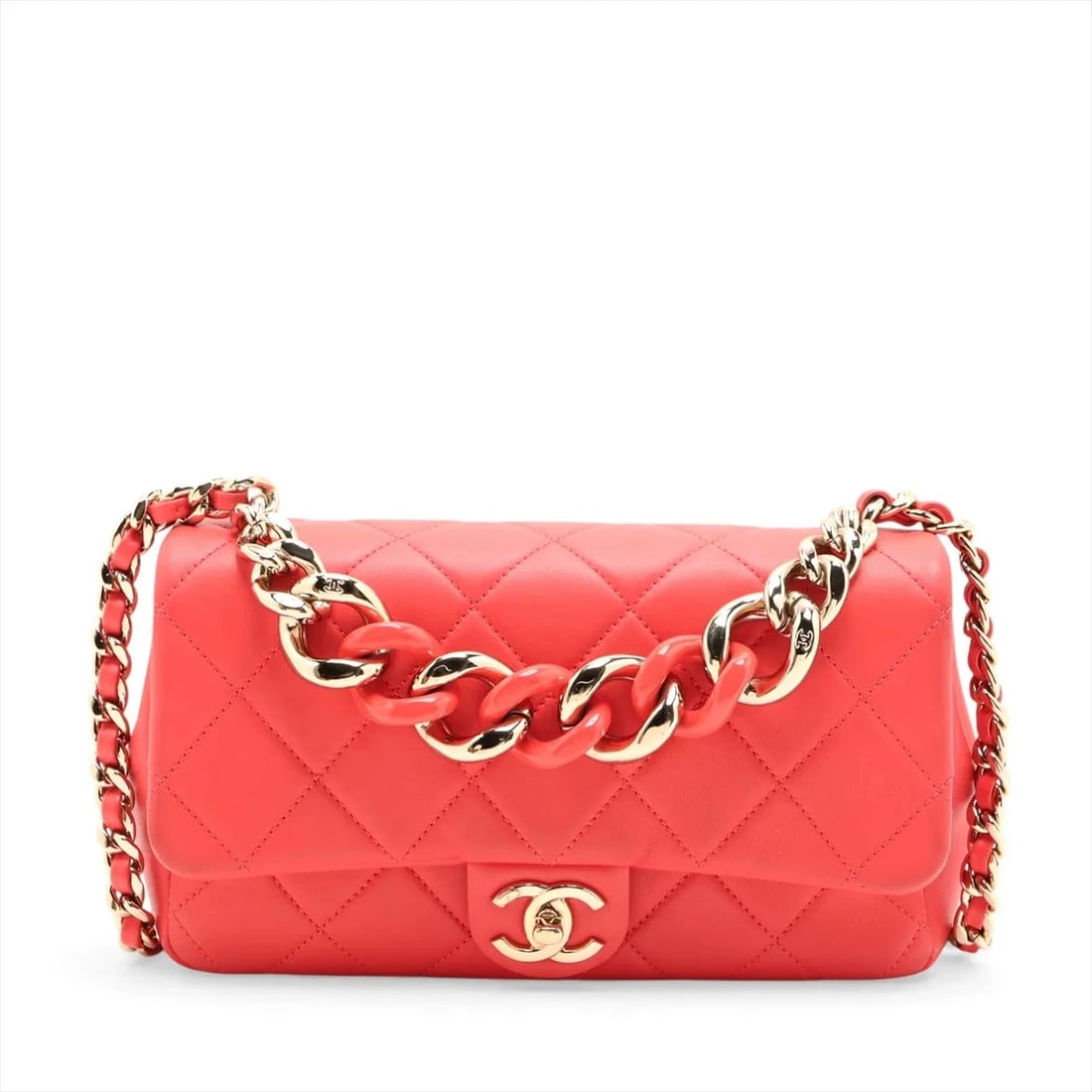 CHANEL MATELASSE LAMBSKIN CHAIN SHOULDER BAG: Chanel Matelasse Lambskin Chain Shoulder Bag Brand: Chanel Type/Style: Shoulder Bag Material: Lambskin Color: Red Size: Height:5.5inchLength:9.3inchDepth:2.2inch Accessories: None Accessor