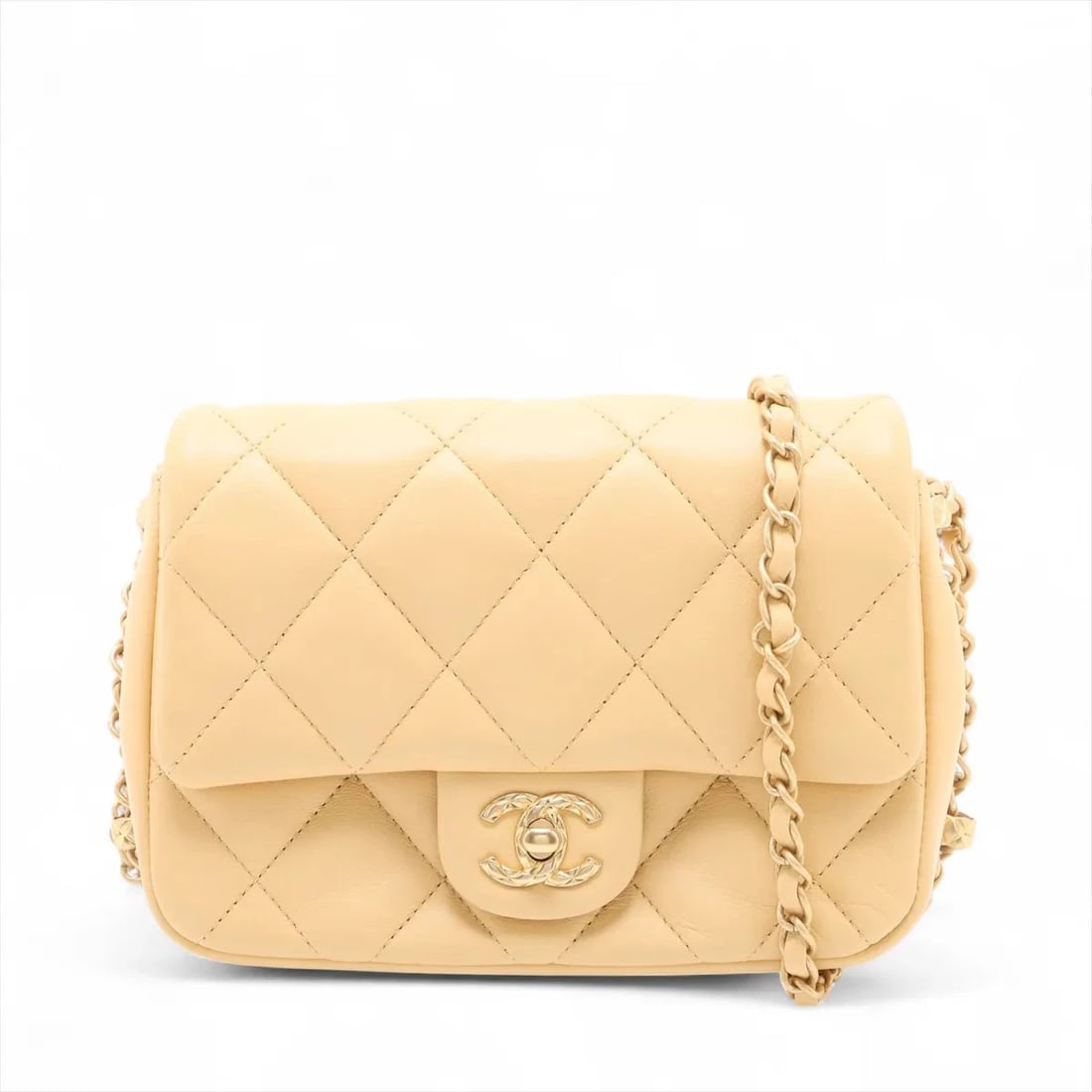 CHANEL MATELASSE LAMBSKIN CHAIN SHOULDER BAG: Chanel Matelasse Lambskin Chain Shoulder Bag Brand: Chanel Type/Style: Shoulder Bag Material: Lambskin Color: Beige Size: Height:5.5inchLength:7.3inchDepth:2.2inch Accessories: None Access