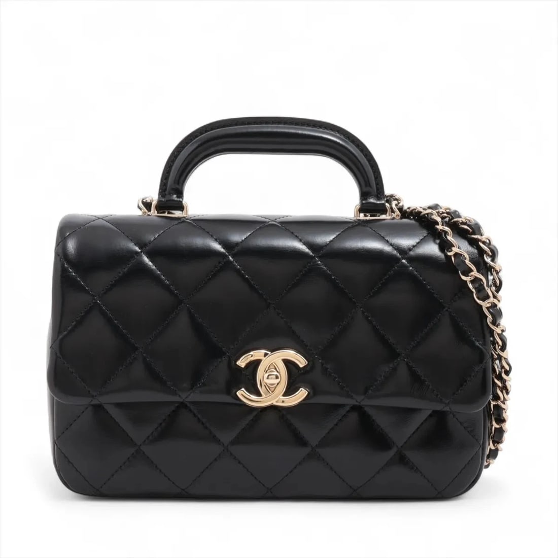CHANEL MATELASSE LAMBSKIN 2 WAY HANDBAG: Chanel Matelasse Lambskin 2 Way Handbag Brand: Chanel Type/Style: Top Handle Bag Material: Lambskin Color: Black Size: Height:5.9inchLength:9.3inchDepth:3.0inch Accessories: None Accessori