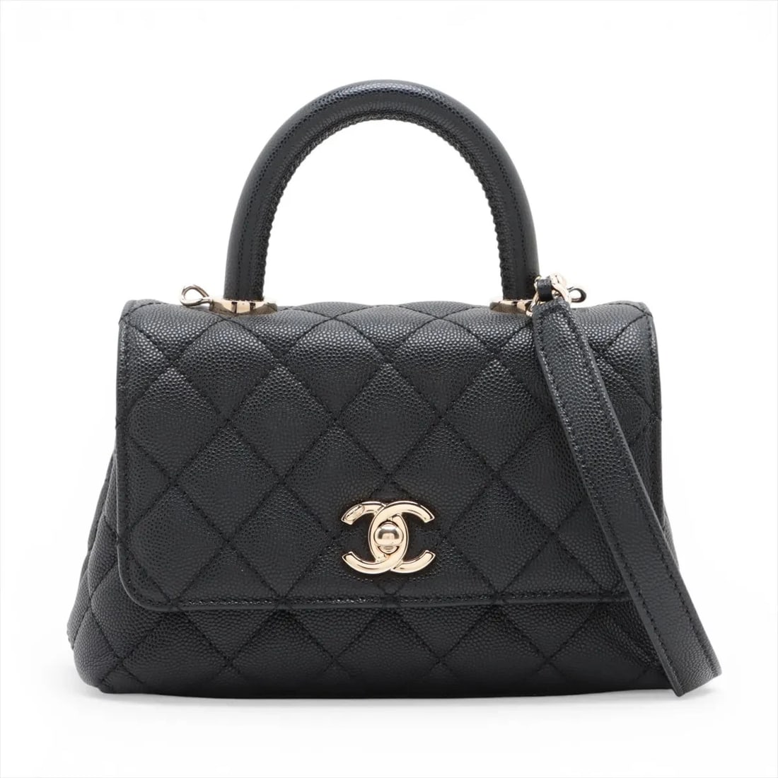 CHANEL COCO HANDLE 19 XXS CAVIAR SKIN 2 WAY HANDBAG: Chanel Coco handle 19 XXS Caviar Skin 2 Way Handbag Brand: Chanel Type/Style: Top Handle Bag Material: Caviar Skin Color: Black Size: Height:5.1inchLength:7.3inchDepth:3.3inch Accessories: None