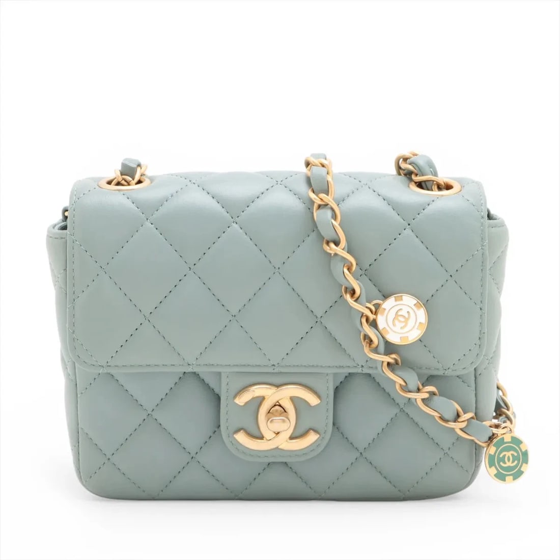 CHANEL MINI MATELASSE LAMBSKIN SINGLE FLAP SINGLE CHAIN BAG: Chanel Mini Matelasse Lambskin Single Flap Single Chain Bag Brand: Chanel Type/Style: Shoulder Bag Material: Lambskin Color: Blue Size: Height:5.1inchLength:6.3inchDepth:1.8inch Accessories: None