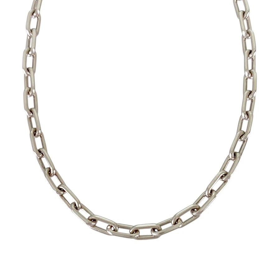 CARTIER SPARTACUS WHITE GOLD NECKLACE: Cartier Spartacus White gold Necklace Brand: Cartier Type/Style: Necklace Material: 18K White Gold Color: Silver Size: Necklace Width:1.5mm~4.5mm Necklace full length:45.5cm Accessories: None