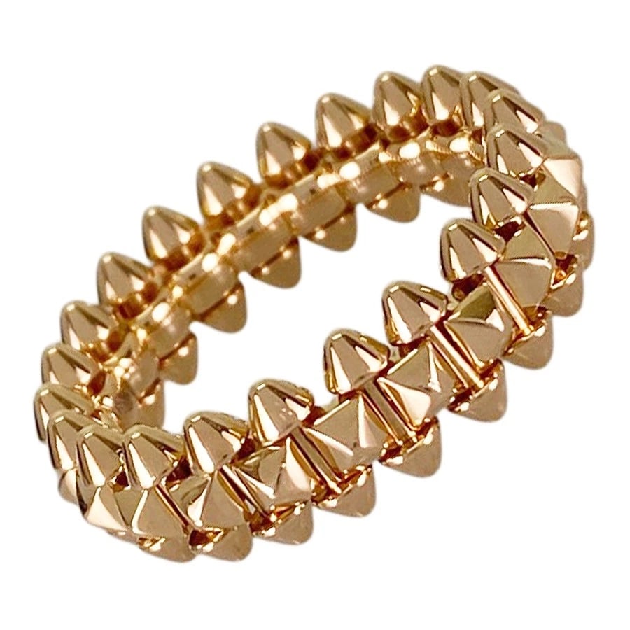 CARTIER CLASH ROSE GOLD RING: Cartier Clash Rose gold Ring Brand: Cartier Type/Style: Ring Material: 18K Rose Gold Color: RG Size: US 5.5 Accessories: None Accessories Notice: When purchasing pre-owned goods, please refer to the