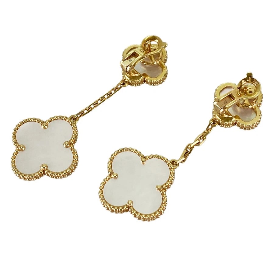 VAN CLEEF & ARPELS MAGIC ALHAMBRA YELLOW GOLD EARRING: Van Cleef & Arpels Magic Alhambra Yellow gold Earring Brand: Van Cleef & Arpels Type/Style: Earring Material: 18K Yellow Gold Color: Gold Size: Motif size (small):14.7mmx14.7mm Motif size