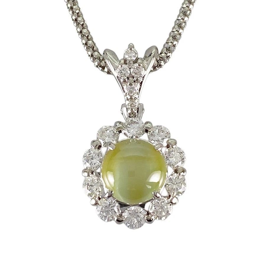 NECKLACE PLATINUM CAT'S EYE DIAMOND: Necklace Platinum Cat's Eye Diamond Brand: Unsigned Jewelry Type/Style: Necklace Material: Platinum 900 Platinum 850 Color: Silver Size: Top size:23.6mmx13.8mm Necklace full length:41cm Accessories: