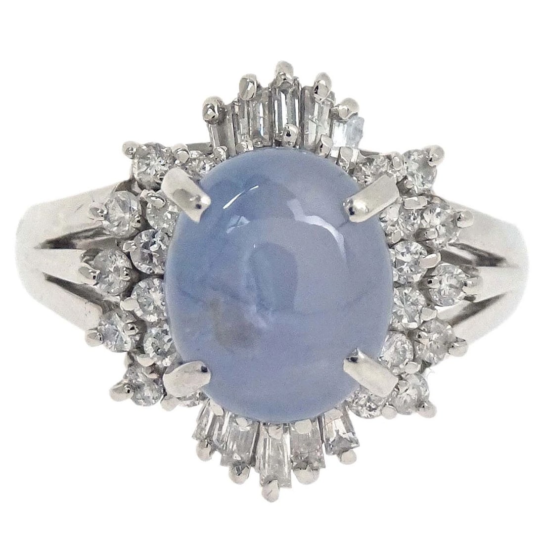 RING PT900 BLUE STONE DIAMOND SILVER JEWELRY: Ring Pt900 Blue Stone Diamond Silver Jewelry Brand: No Brand Type/Style: Ring Material: PT900 Main Stone Blue Stone Natural Color: Silver Size: 4 US Accessories: None Accessories Notice: W