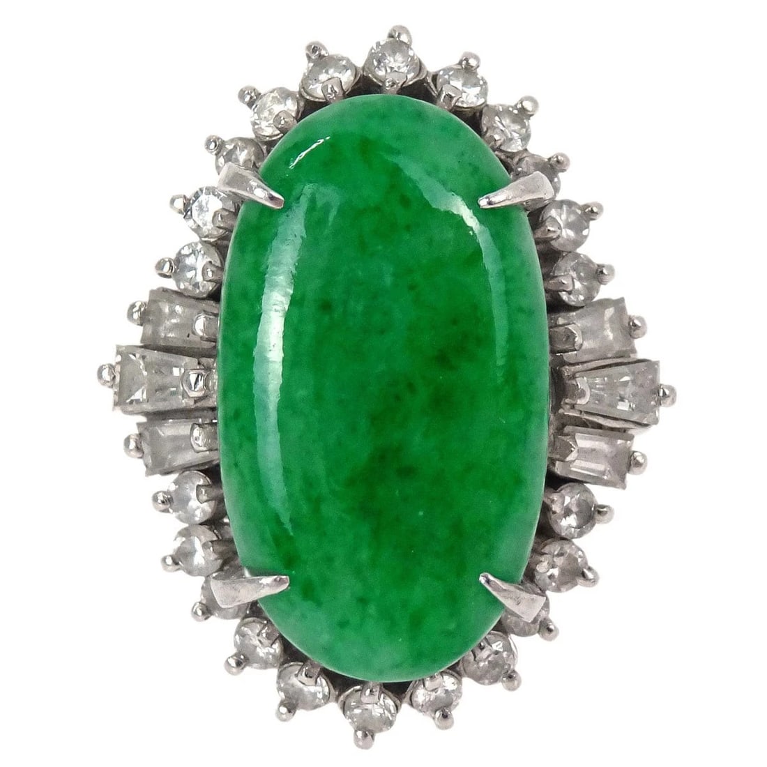 RING PT900 JADEITE DIAMOND JEWELRY: Ring Pt900 Jadeite Diamond Jewelry Brand: No Brand Type/Style: Ring Material: PT900 Main Stone Jadeite Natural Color: Silver Size: 5.5 - 5.75 US Accessories: None Accessories Notice: When