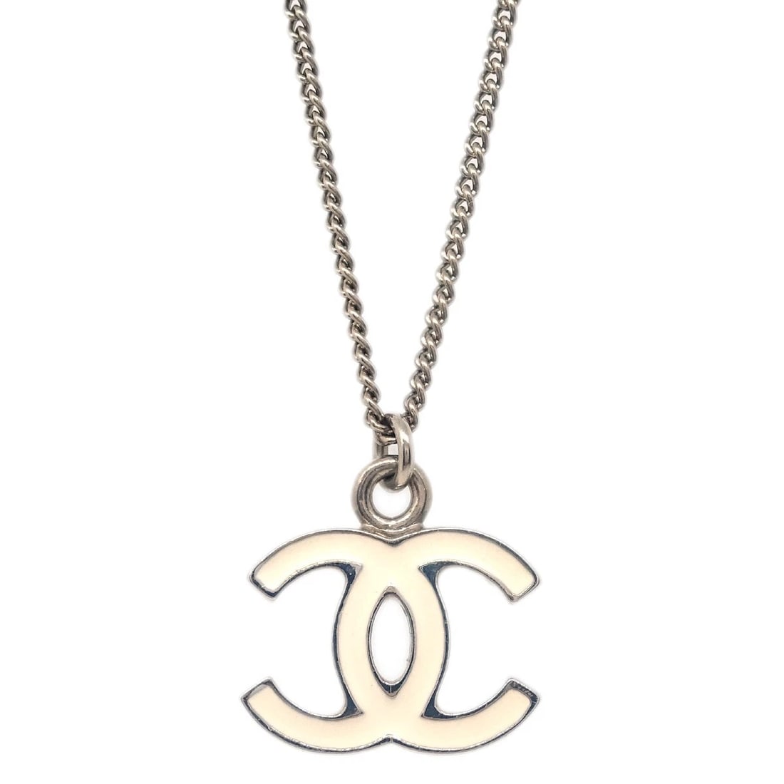 CHANEL CC CHAIN NECKLACE SILVER WHITE: Chanel CC Chain Necklace Silver White Brand: CHANEL Type/Style: Pendant Material: Silver Plated Color: White Size: Chain(Overall) : 41.0 cm, Charm : W 1.8 x H 1.2 cm Accessories: None Acce