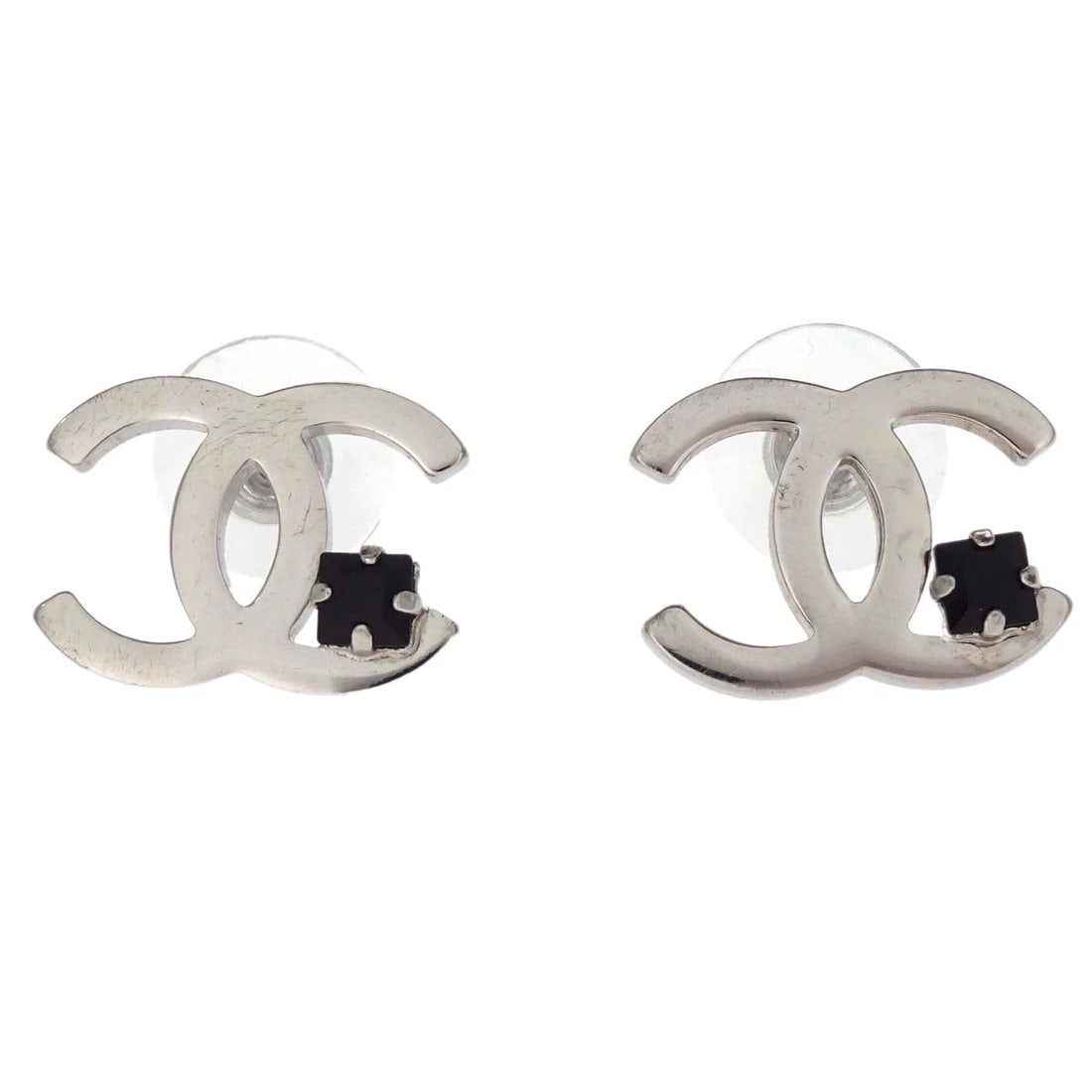 CHANEL CC PIERCED EARRINGS SILVER RHINESTONE: Chanel CC Pierced Earrings Silver Rhinestone Brand: CHANEL Type/Style: Earrings Material: Silver Plated Main Stone Rhinestone Color: Silver Size: W 1.9 x H 1.3 cm Accessories: None Accesso