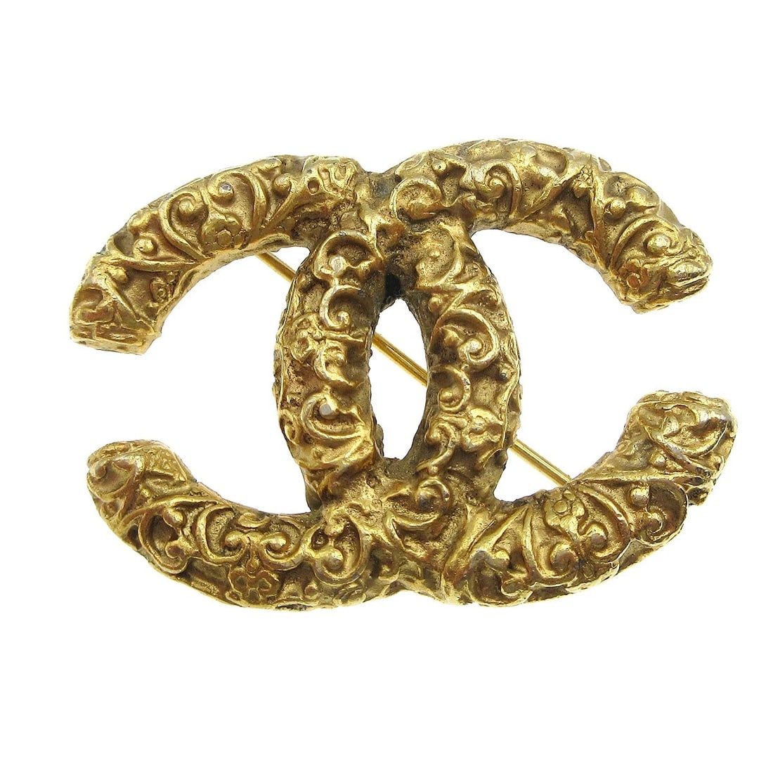CHANEL CC BROOCH PIN GOLD: Chanel CC Brooch Pin Gold Brand: CHANEL Type/Style: Brooch Material: Gold Plated Color: Gold Size: W 4.2 x H 3.0 cm Accessories: None Accessories Notice: When purchasing pre-owned goods, p