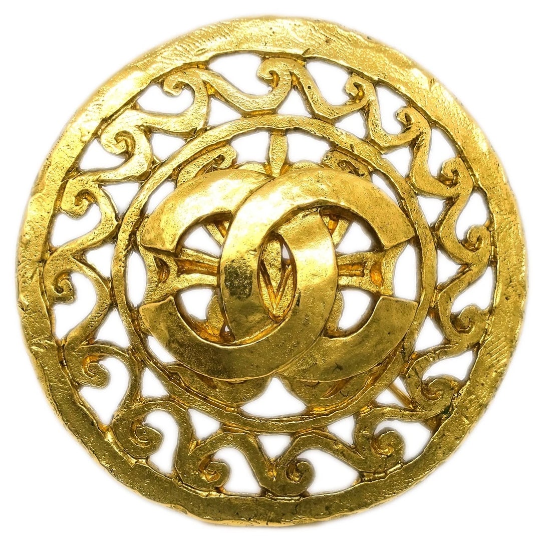 CHANEL MEDALLION BROOCH PIN GOLD: Chanel Medallion Brooch Pin Gold Brand: CHANEL Type/Style: Brooch Material: Gold Plated Color: Gold Size: Diameter: 3.8 cm Accessories: None Accessories Notice: When purchasing pre-owned g