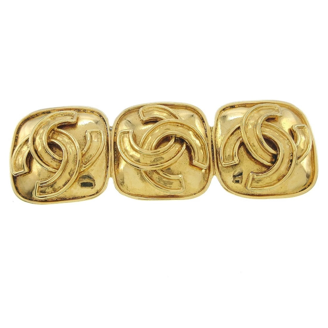 CHANEL TRIPLE CC BROOCH PIN GOLD: Chanel Triple CC Brooch Pin Gold Brand: CHANEL Type/Style: Brooch Material: Gold Plated Color: Gold Size: W 7.1 x H 2.4 cm Accessories: None Accessories Notice: When purchasing pre-owned g
