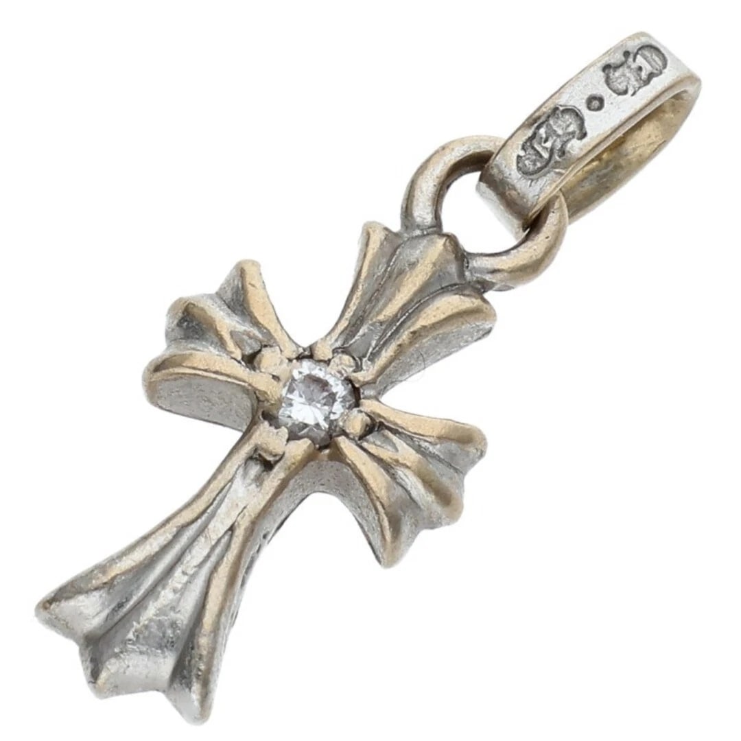 CHROME HEARTS 18KWG BABY FAT DOUBLE SIDED 1 DIAMOND CHARM: Chrome Hearts 18KWG Baby Fat Double Sided 1 Diamond Charm Brand: Chrome Hearts Type/Style: Necklace Material: 18KWG Color: WG Size: Vertical 2.4cm Accessories: None Accessories Notice: When