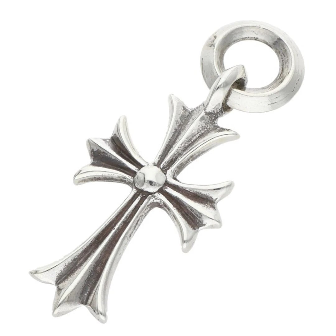 CHROME HEARTS CHARM SILVER NECKLACE TOP: Chrome Hearts Charm Silver Necklace Top Brand: Chrome Hearts Type/Style: Necklace Material: 925 silver Color: silver Size: vertical 3.7cm Accessories: None Accessories Notice: When purchasing
