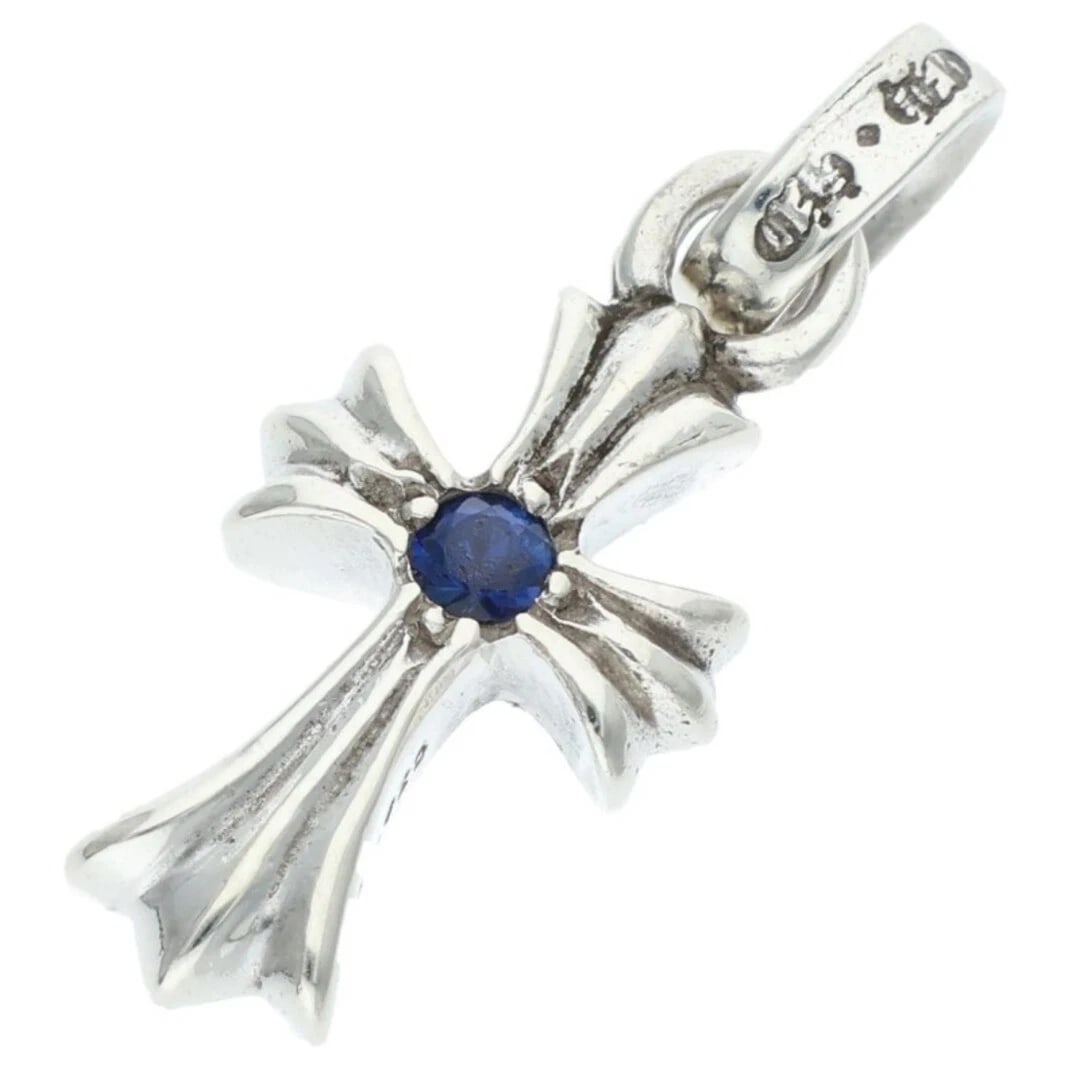CHROME HEARTS 1 SAPPHIRE CHARM SILVER NECKLACE: Chrome Hearts 1 Sapphire charm Silver Necklace Brand: Chrome Hearts Type/Style: Necklace Material: 925 Silver Main Stone Sapphire Color: silver Size: vertical 2.4cm Accessories: None Accessories