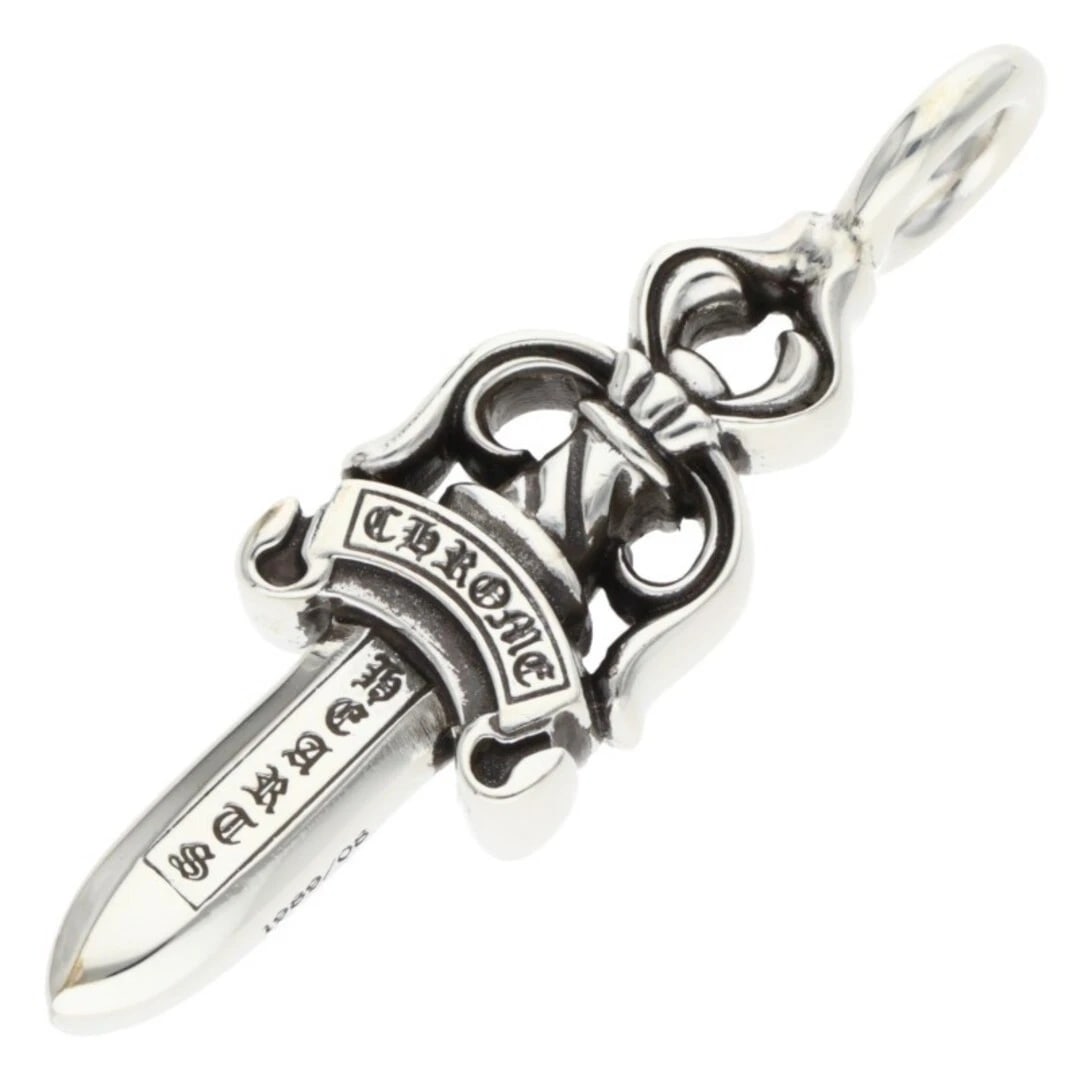 CHROME HEARTS DOUBLE DAGGER PENDANT SILVER NECKLACE TOP: Chrome Hearts Double Dagger Pendant Silver Necklace Top Brand: Chrome Hearts Type/Style: Necklace Material: 925 Silver Color: silver Size: vertical 5.4cm Accessories: None Accessories Noti
