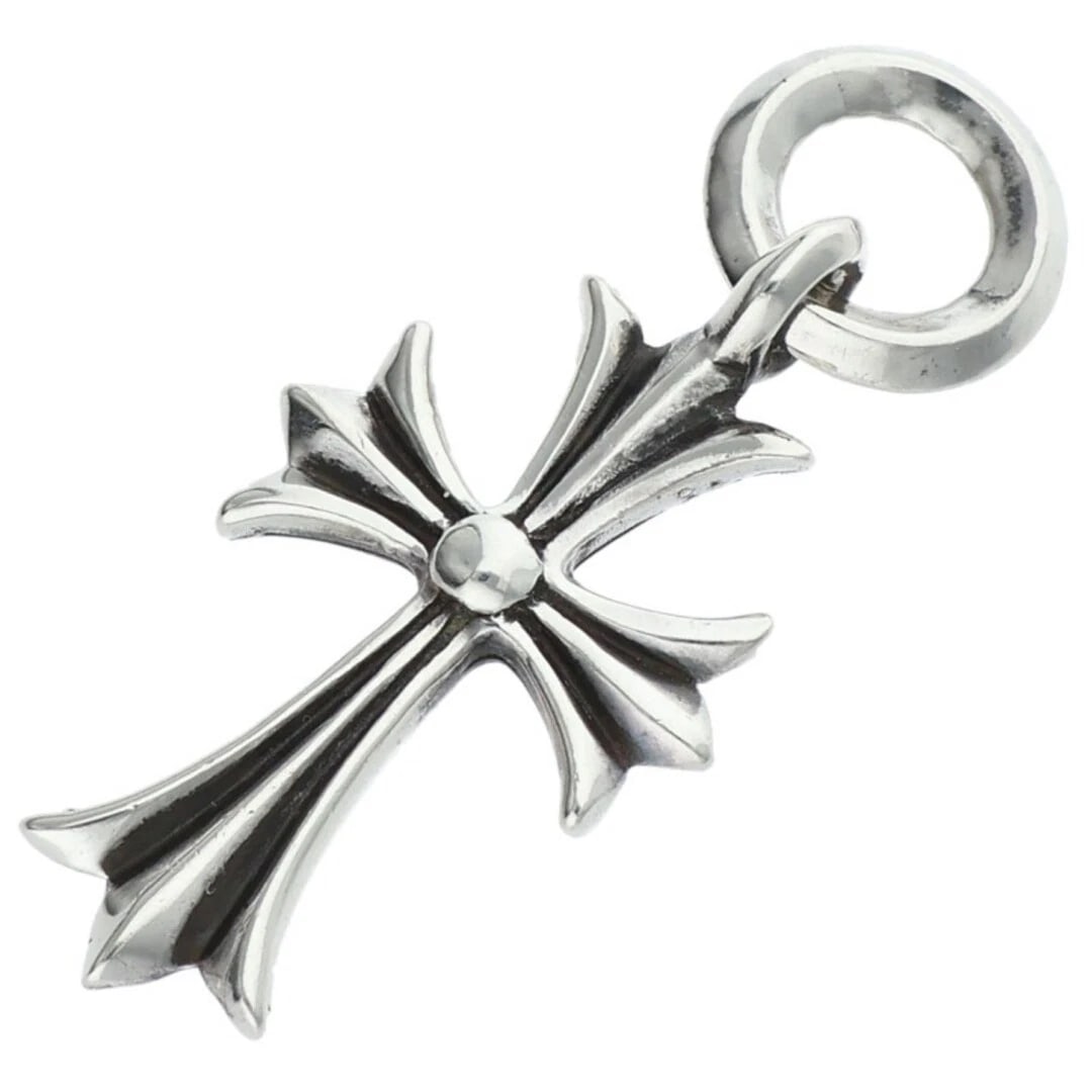 CHROME HEARTS OLD CHARM SILVER NECKLACE TOP: Chrome Hearts Old Charm Silver Necklace Top Brand: Chrome Hearts Type/Style: Necklace Material: 925 Silver Color: silver Size: vertical 3.8cm Accessories: None Accessories Notice: When pur
