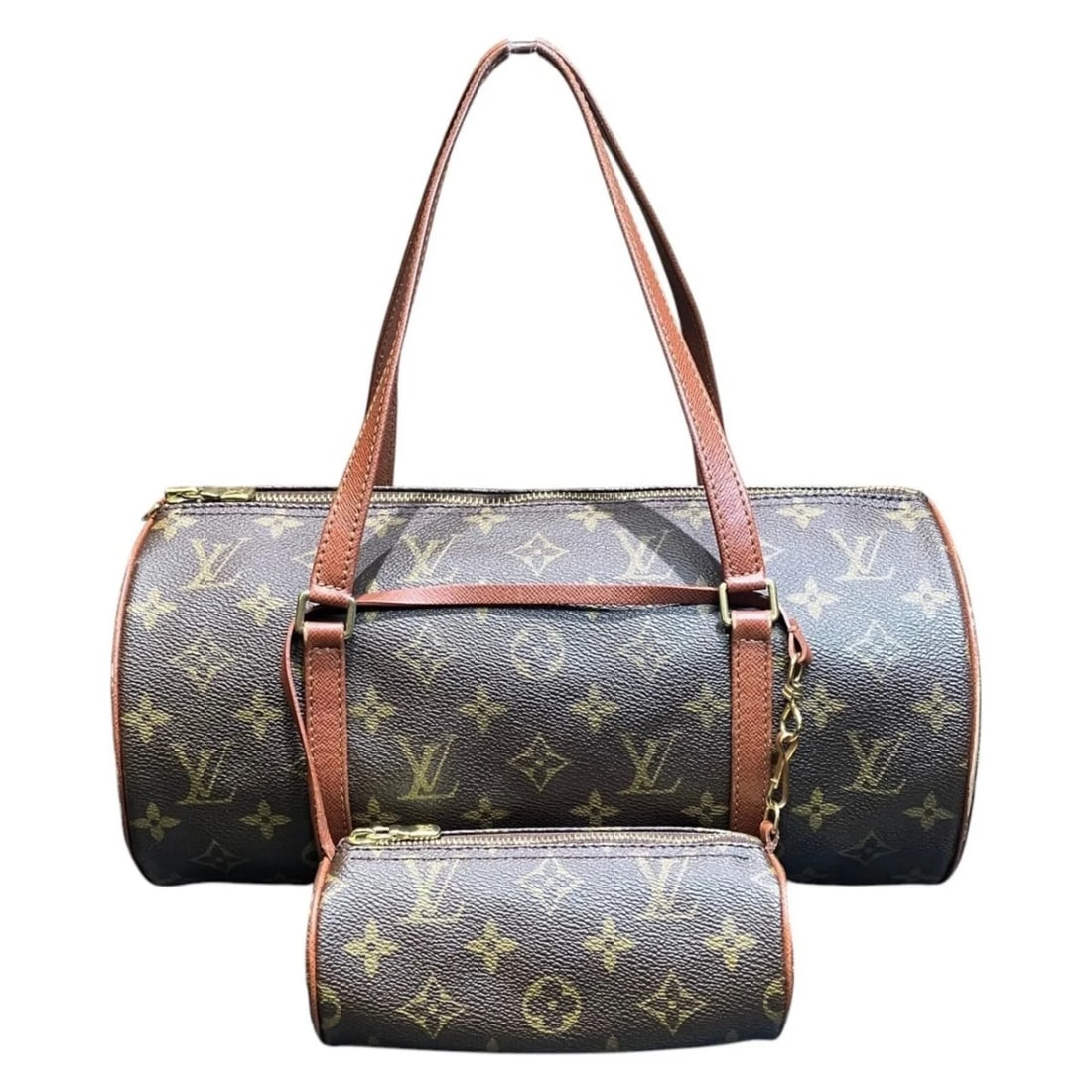 LOUIS VUITTON HANDBAG, MONOGRAM: Louis Vuitton Handbag, Monogram Brand: Louis Vuitton Type/Style: Handbag, Pouch Material: Monogram Color: Brown Size: (HxWxD) 16cm x 30cm x 14cm / 6.29inch x 11.81inch x 5.51inch Accessories: None
