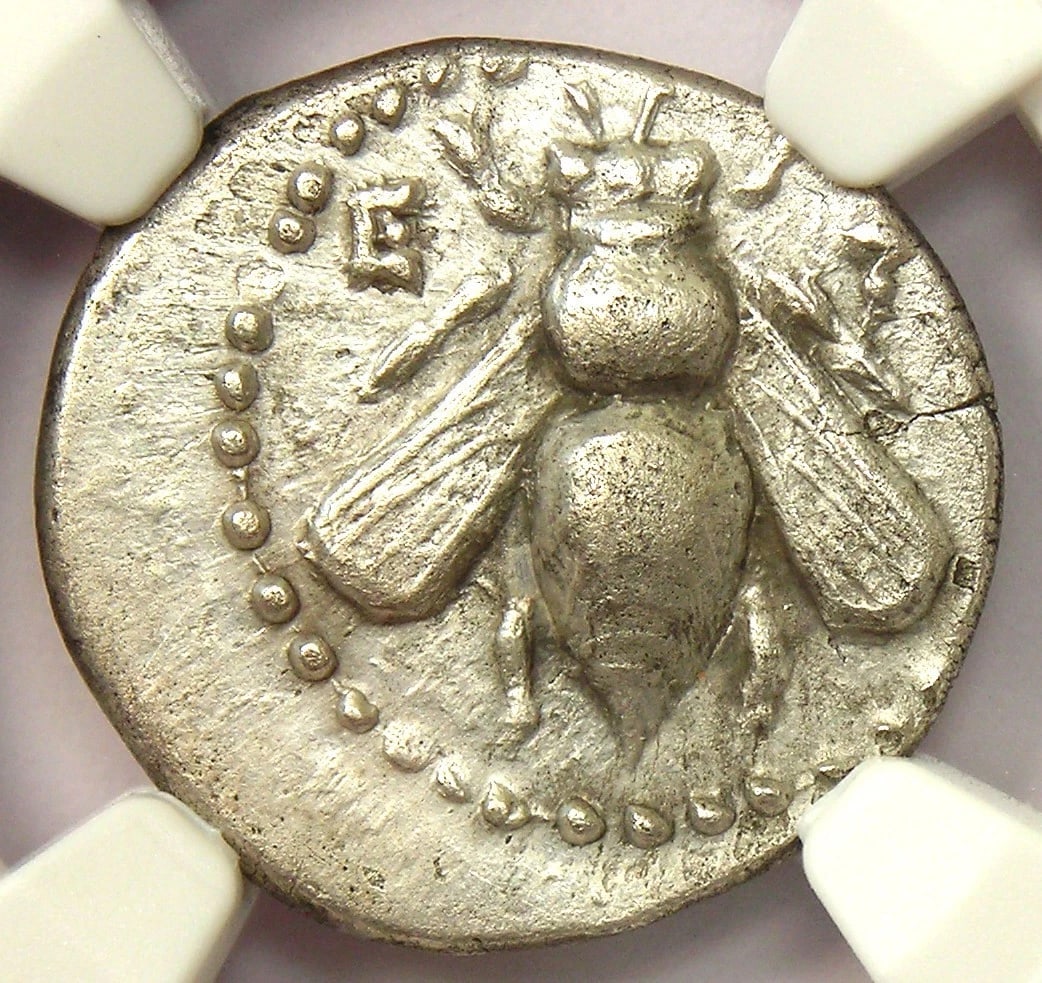 ANCIENT GREEK IONIA EPHESUS SILVER AR DRACHM BEE COIN: Ancient Greek Ionia Ephesus Silver AR Drachm Bee Coin Year: 100 BC Denomination: Drachm Composition: Silver Country of Origin: Greece Accessories: None Accessories Notice: When purchasing