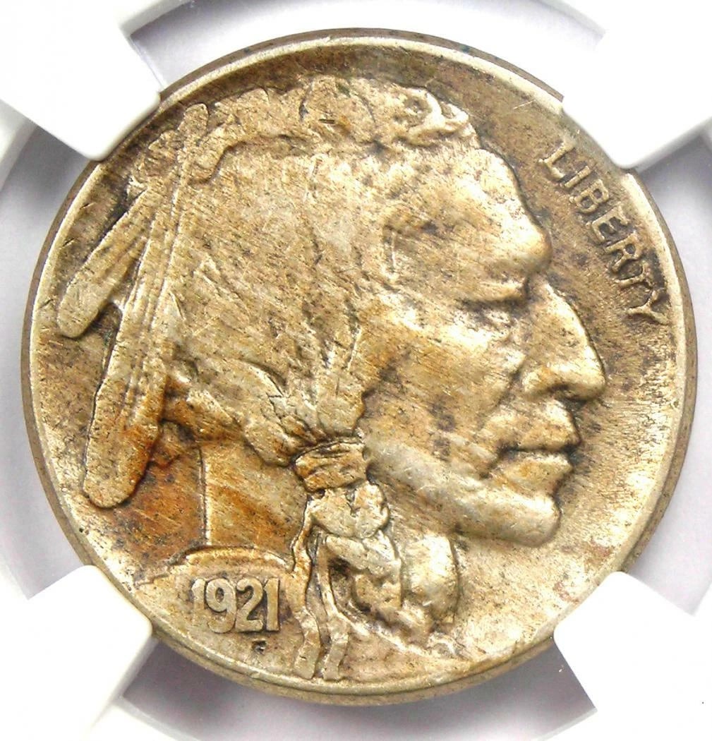 1921-S BUFFALO NICKEL 5C COIN: 1921-S Buffalo Nickel 5C Coin Year: 1921 Denomination: 5C Composition: Country of Origin: United States Accessories: None Accessories Notice: When purchasing pre-owned goods, please refer to the