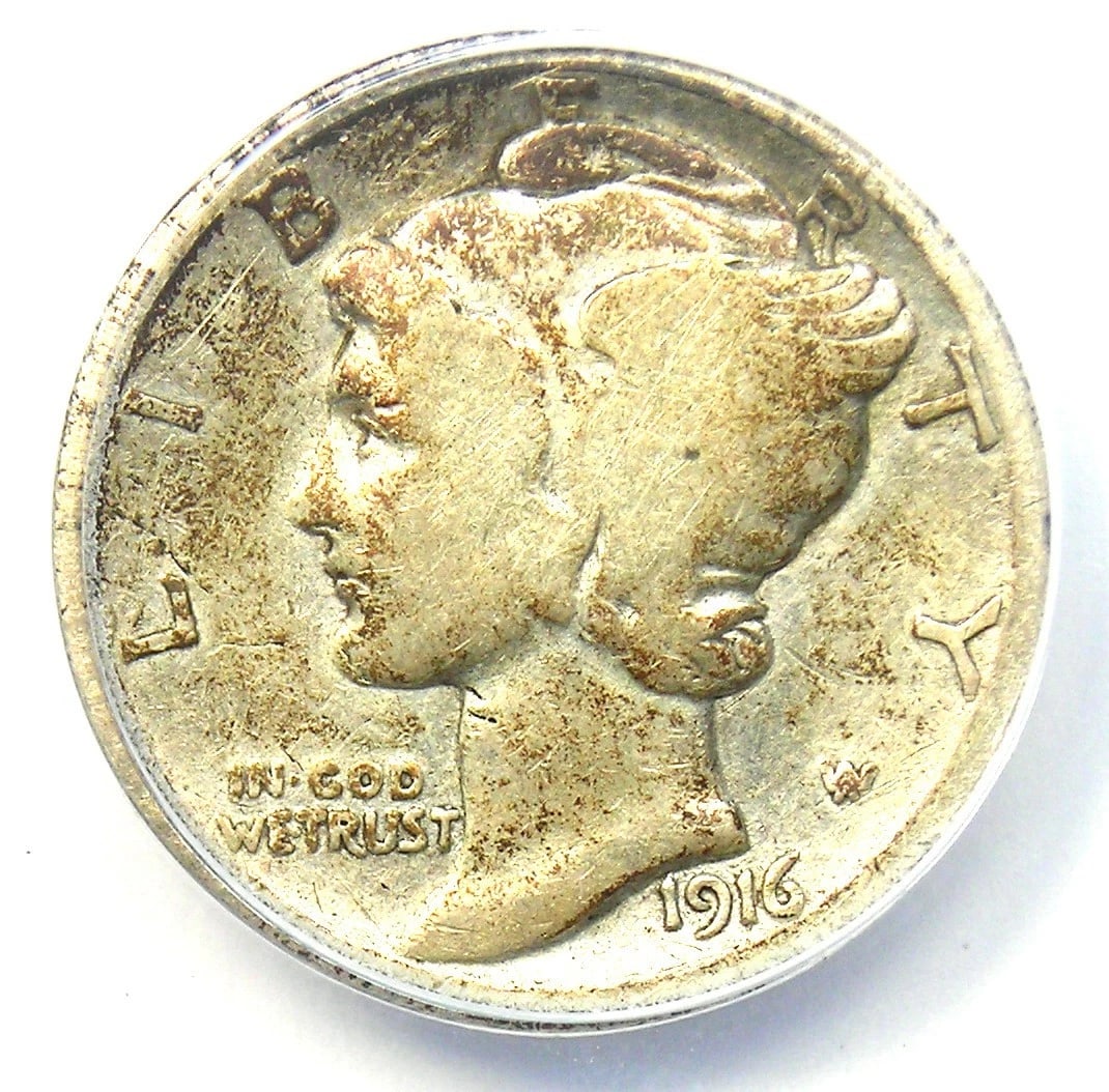 1916-D MERCURY DIME 10C COIN: 1916-D Mercury Dime 10C Coin Year: 1916 Denomination: 10C Composition: Silver Country of Origin: United States Accessories: None Accessories Notice: When purchasing pre-owned goods, please
