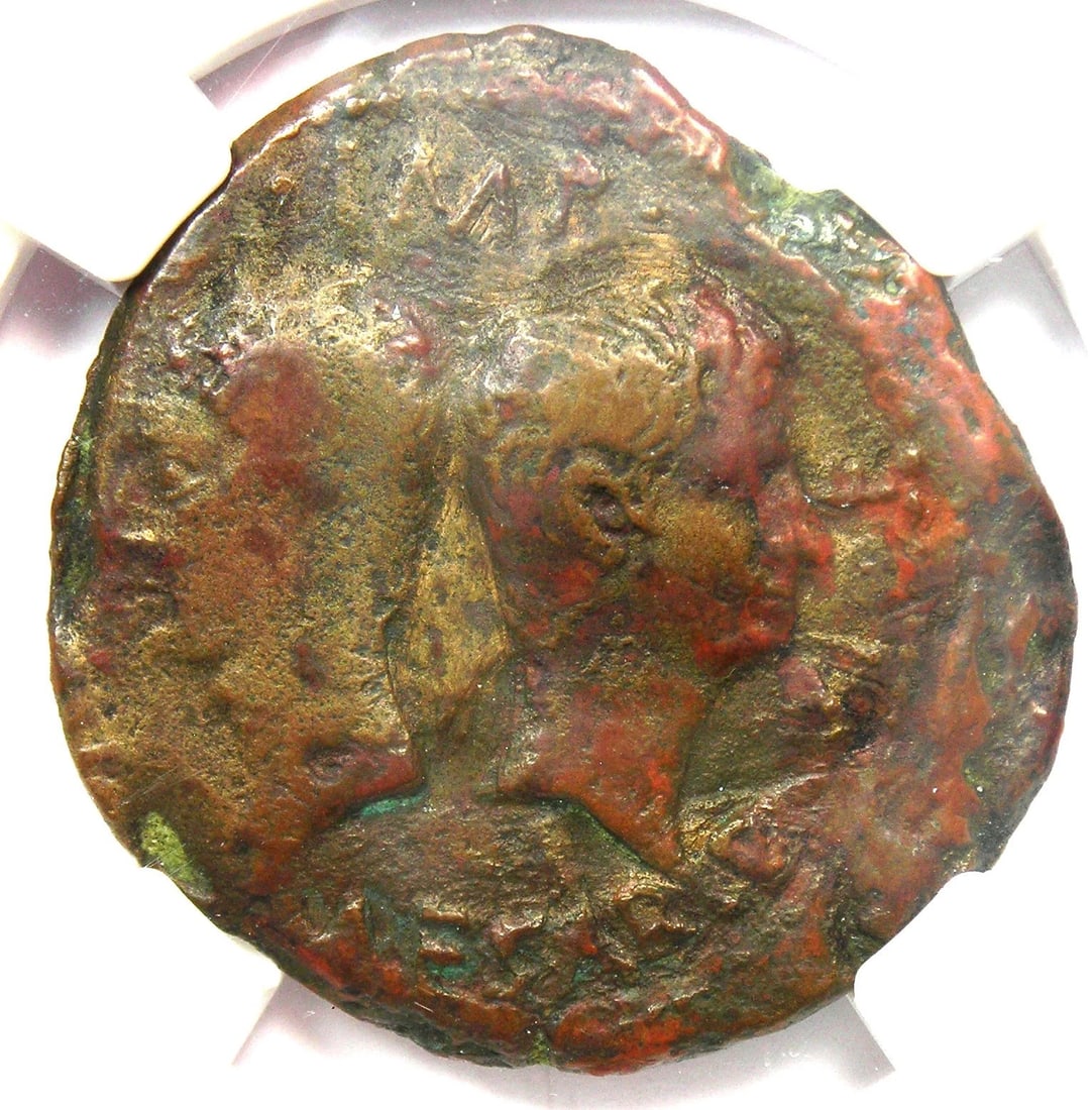OCTAVIAN & DIVUS JULIUS CAESAR AE DUPONDIUS ROMAN COIN (1 of 2)