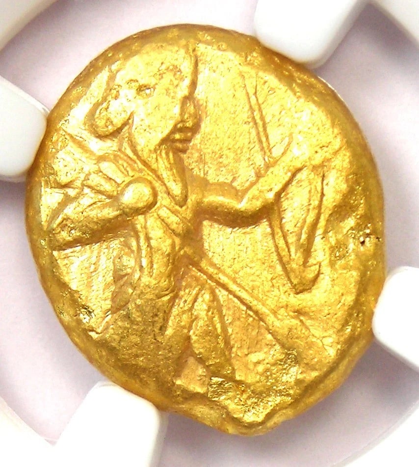 ACHAEMENID EMPIRE GOLD AV DARIC BIBLE COIN: Achaemenid Empire Gold AV Daric Bible Coin Year: 400 BC Denomination: Daric Composition: Gold Country of Origin: Israel Accessories: None Accessories Notice: When purchasing pre-owned good