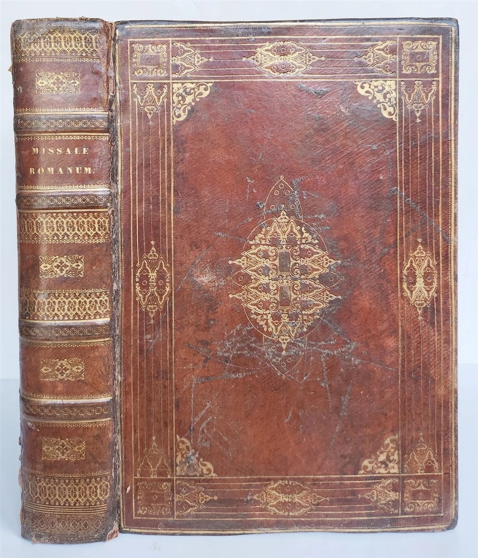 MISSALE ROMANUM PLANTIN PRESS ILLUSTRATED FOLIO ANTIQUE, 1817: Year/Century: 19th century Language: Latin Subject: Illustrated Binding: Leather Description: MISSALE ROMANUM Concilii Tridentini restitutum ex decreto sacrosancti... Plantin, Antwerp, 1817 with some 