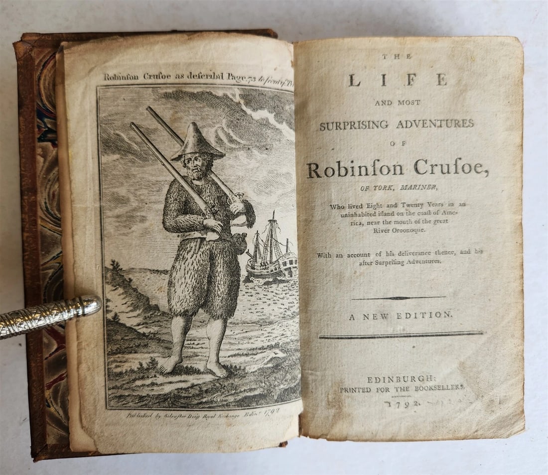 1792 ROBINSON CRUSOE'S LIFE AND ADVENTURES, AN ANTIQUE ILLUSTRATED ENGLISH BOOK FROM EDINBURGH (1 of 9)