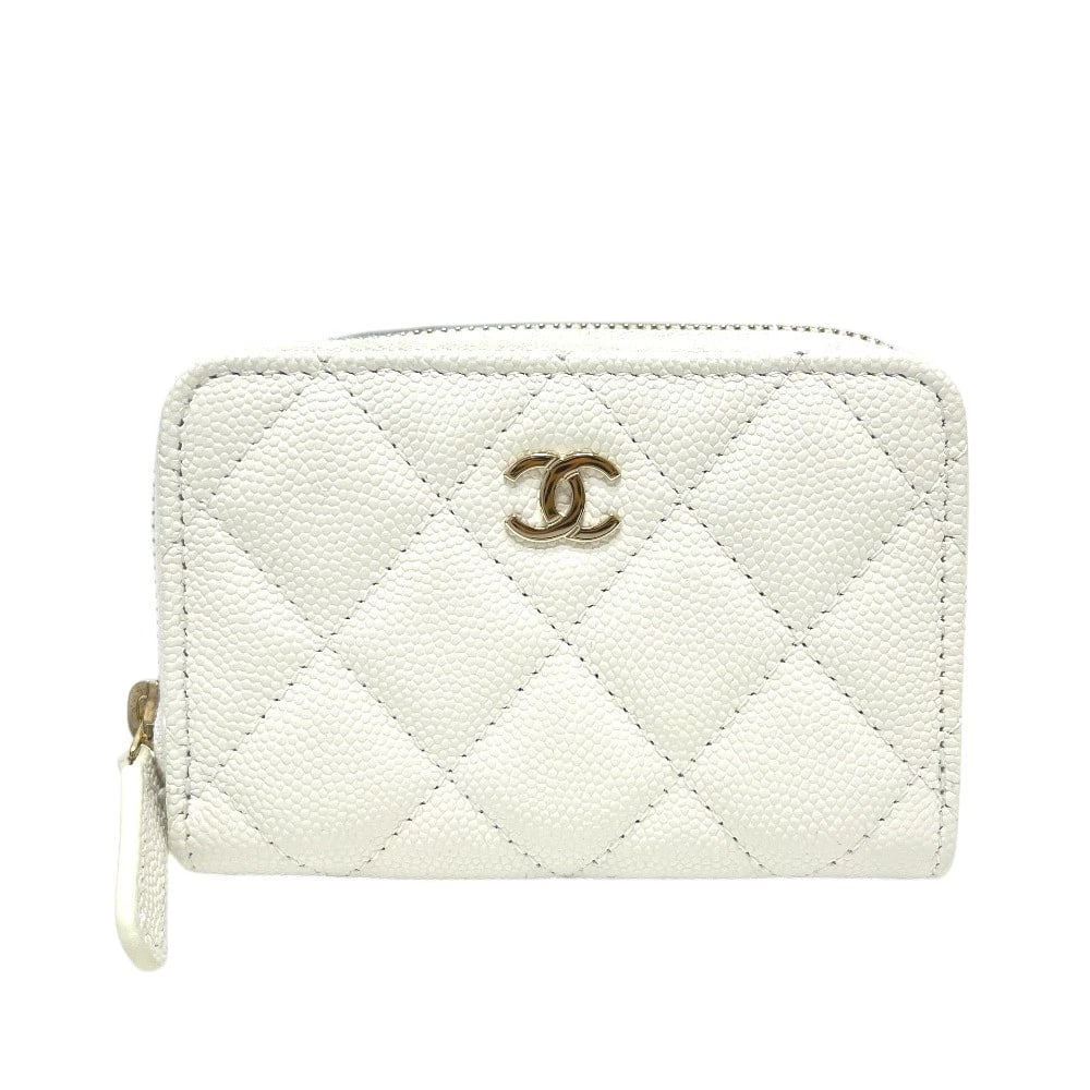 CHANEL MATELASSE MARK WALLET COIN PURSE CAVIAR LEATHER WHITE: CHANEL Matelasse Mark Wallet coin purse Caviar Leather White Brand: CHANEL Type/Style: coin purse Material: Caviar Leather Color: WhitexGoldHardware Size: W4.1xH3.0xD0.8inch / W10.5cmxH7.5cmxD2cm