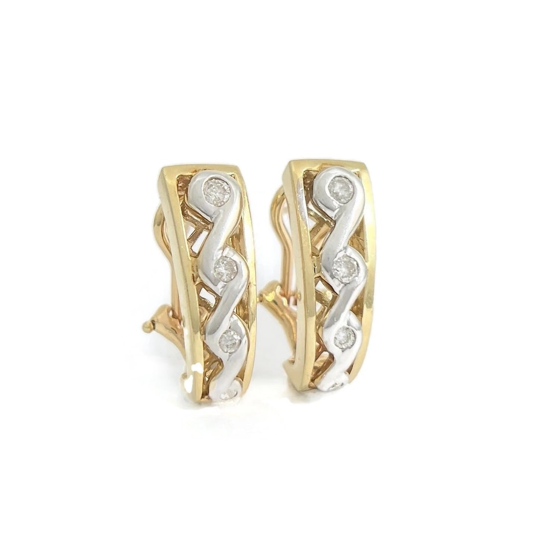 ESTATE TWO-TONE DIAMOND DROP EARRINGS 14K YELLOW GOLD: Estate Two-Tone Diamond Drop Earrings 14K Yellow Gold Brand: Unbranded Type/Style: Earrings Material: 14K Yellow Gold, Main Stone Natural Color: Gold Size: Length: 22 mm, Width: 8 mm at widest Acc