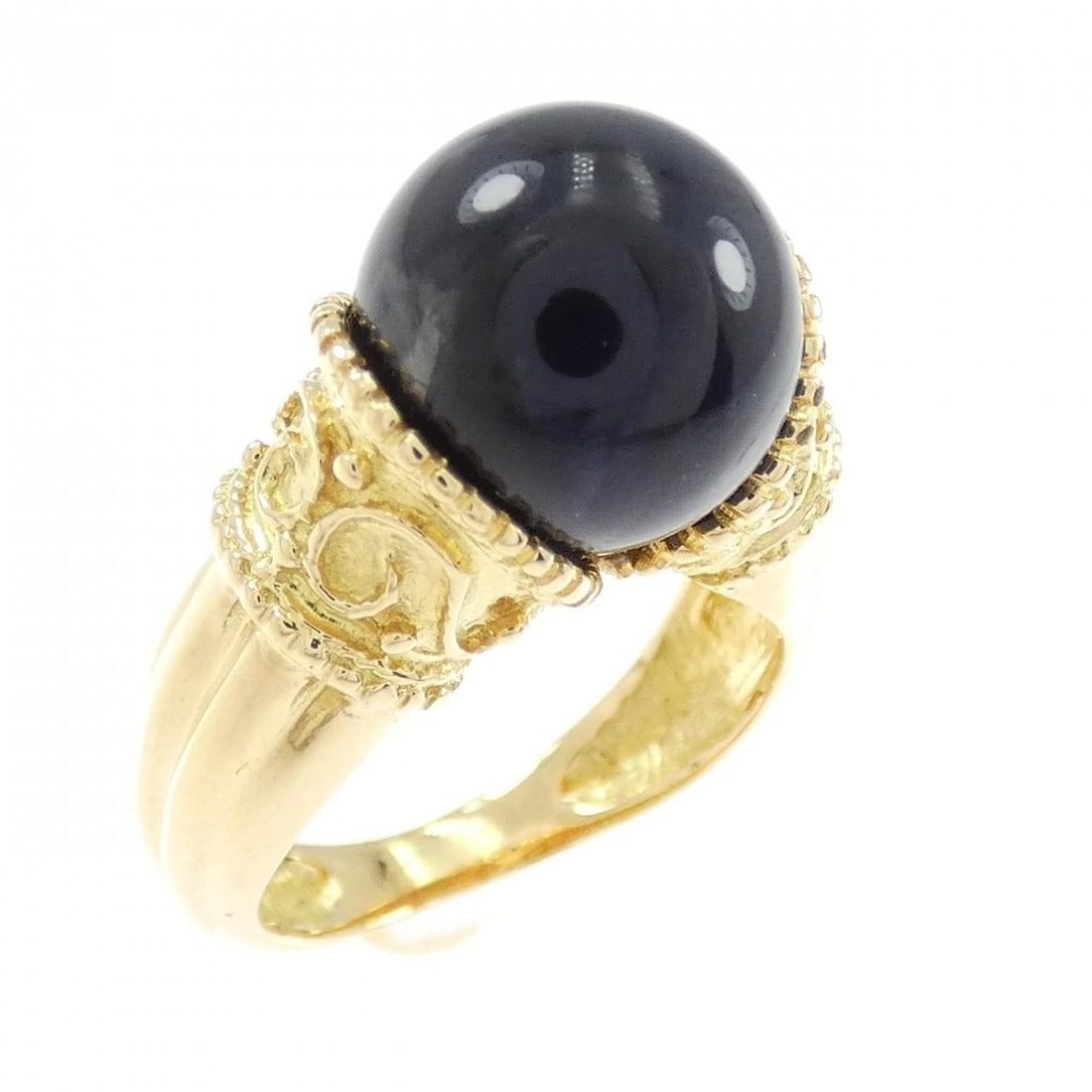 ILIAS LALAUNIS SODALITE RING: Ilias Lalaunis Sodalite Ring Brand: Ilias LALAoUNIS Type/Style: Ilias Lalaunis Ring Material: 750 yellow gold, Main Stone Sodalite Color: YELLOW GOLD Size: US4 Accessories: None Accessories Notice: