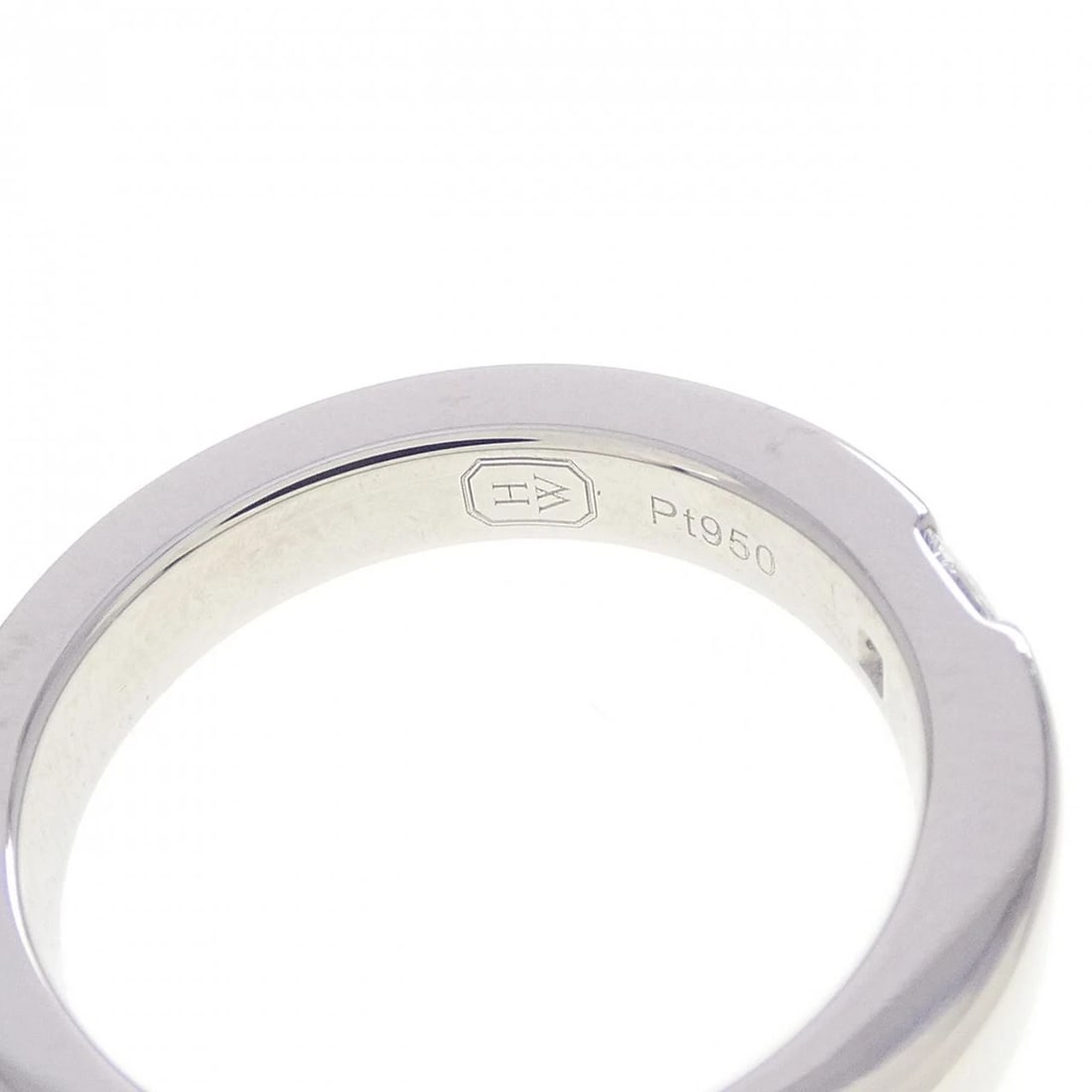 HARRY WINSTON PRINCESS CUT RING - 4
