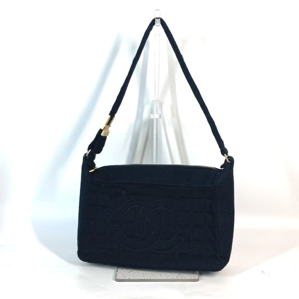 CHANEL QUILTED LOGO CHOCOLATE BAR SHOULDER BAG: CHANEL Quilted Logo Chocolate Bar Shoulder Bag Brand: CHANEL Type/Style: Shoulder Bag Material: Jersey Color: Black Size: W10.2xH5.7xD3.0inch / W26cmxH14.5cmxD7.5cm Accessories: None Accessories