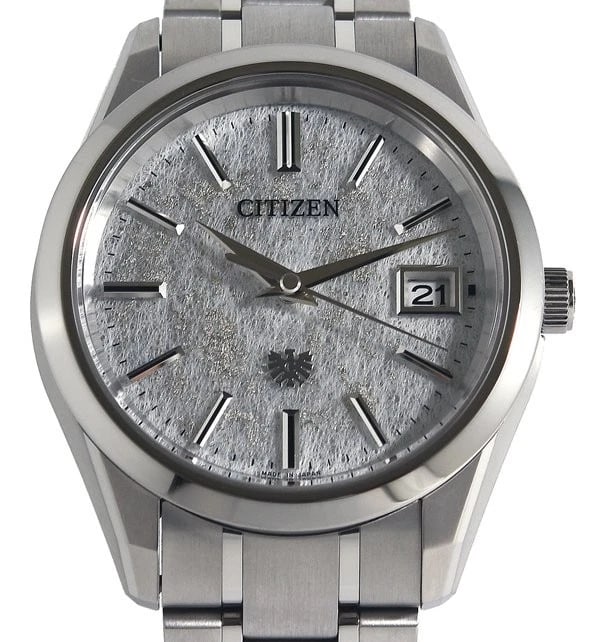 CITIZEN WATCH DATE SILVER: CITIZEN WATCH DATE SILVER Brand: CITIZEN Type/Style: Wristwatch Material: Super Titanium Color: Dial Color SILVER Size: Case size: 38.3mm Accessories: None Accessories Notice: When purchasing
