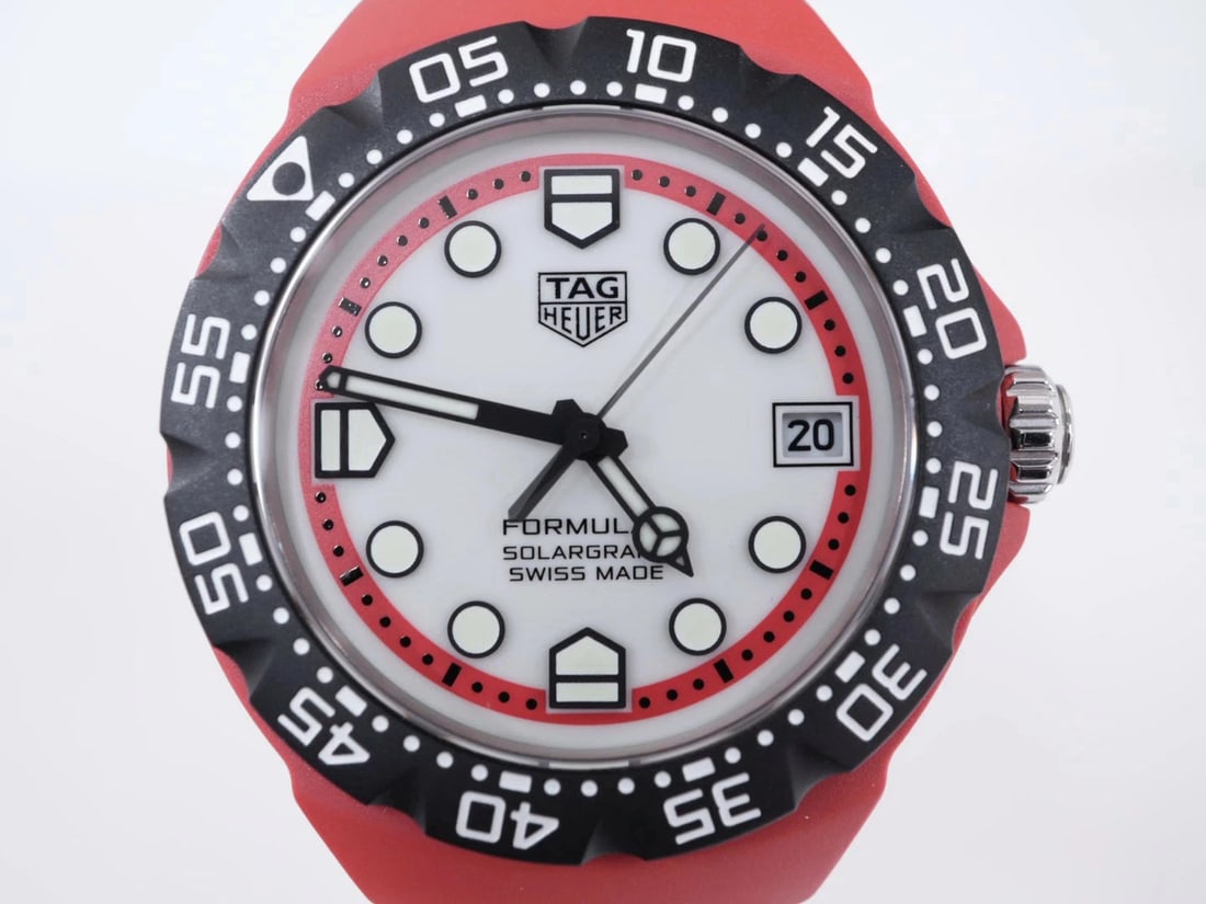 TAG HEUER WATCH SOLAR GRAPH QUARTZ TH-POLYLITE: TAG HEUER WATCH SOLAR GRAPH QUARTZ TH-POLYLITE Brand: TAG HEUER Type/Style: Wristwatch Material: TH-Polylite Color: Dial Color NONE Size: Case size: 38mm Wrist size: Approx. 18.5cm Accessories: None