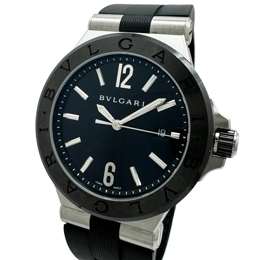 BVLGARI WATCH DIAGONO CERAMIC DATE AUTOMATIC BLACK: BVLGARI WATCH DIAGONO CERAMIC DATE AUTOMATIC BLACK Brand: BVLGARI Type/Style: Wristwatch Material: Ceramic/Stainless steel/Rubber Color: Dial Color BLACK Size: Case size: 42mm Wrist size: Approx. 15 c