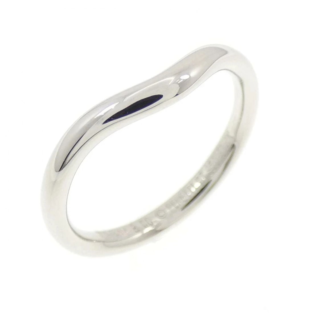 TIFFANY CURVED PLATINUM 950 RING: Tiffany Curved Platinum 950 Ring Brand: Tiffany & Co. Type/Style: Ring Material: Pt950 , Color: silver Size: US 3.5 Accessories: None Accessories Notice: When purchasing pre-owned goods, p